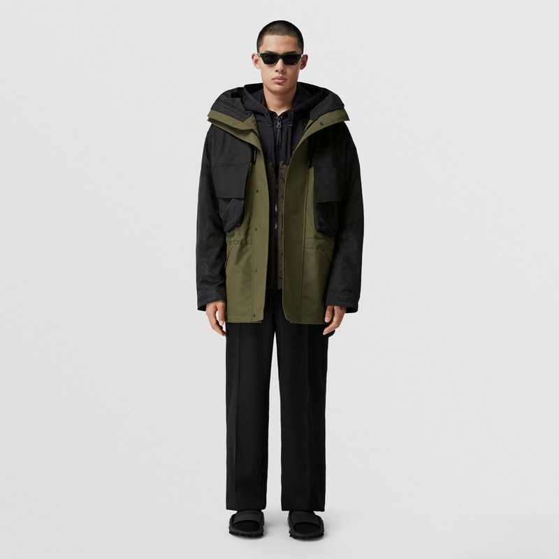 Burberry Perforated Logo Two-tone Parka outlook