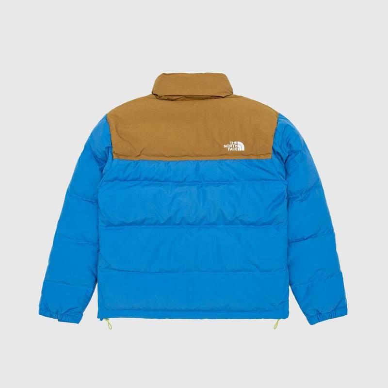 The North Face 92 LOW-FI HI-TEK NUPTSE outlook