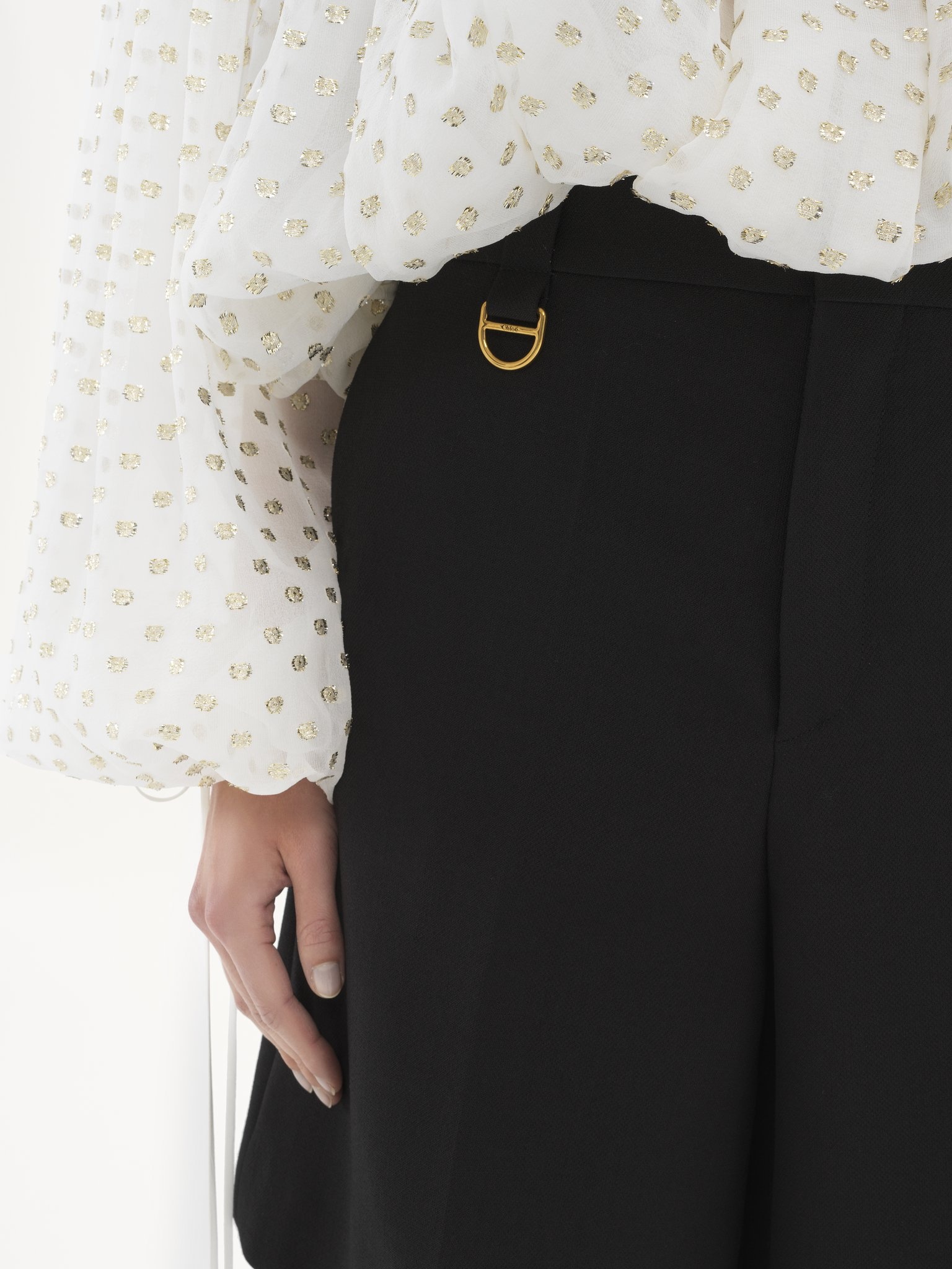 ショートパンツ Chloe Tailored Wool Crepe Shorts Chloé TAILORED SHORTS IN WOOL CRÊPE | REVERSIBLE