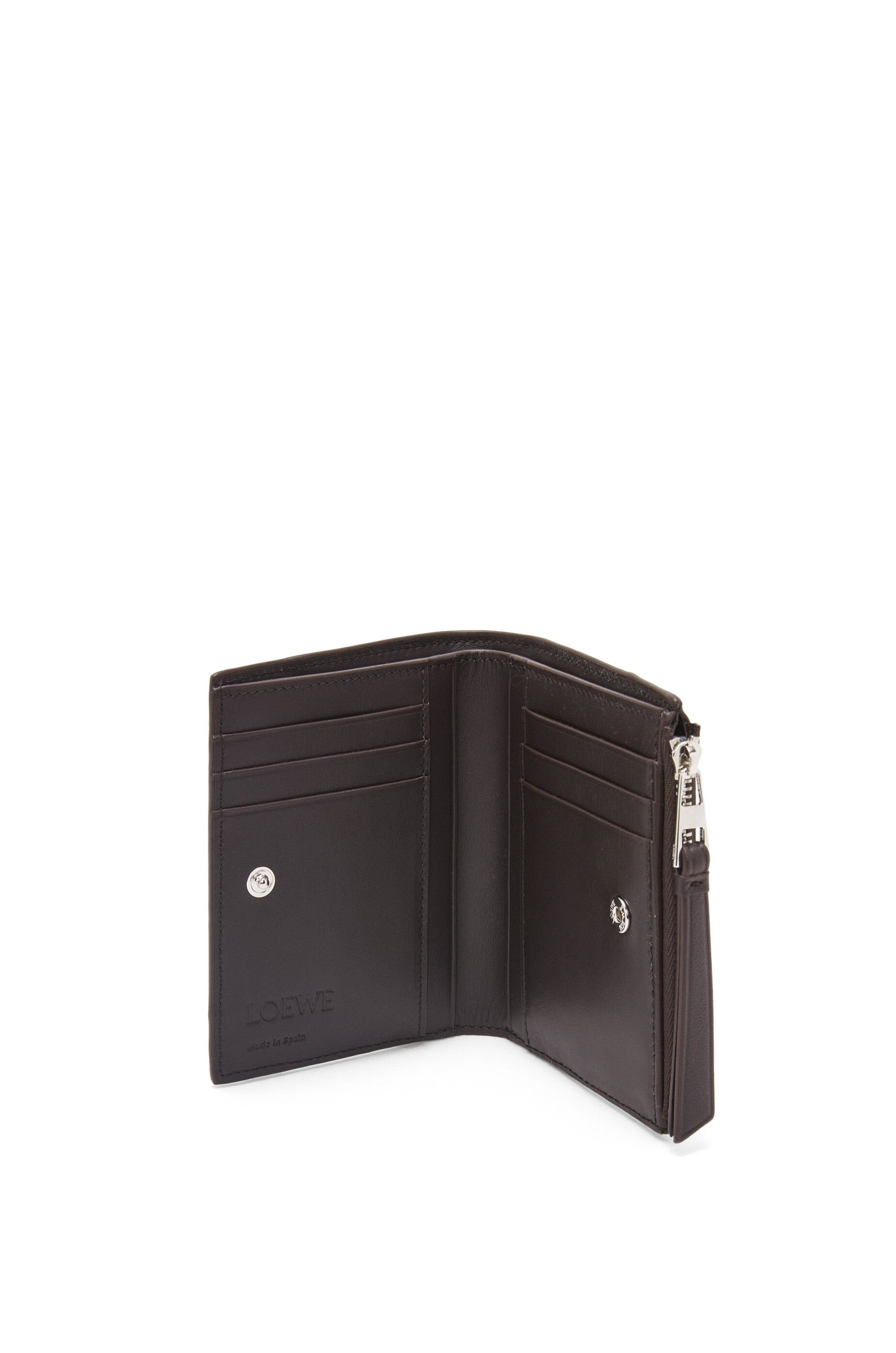 Puzzle slim compact wallet in classic calfskin - 3