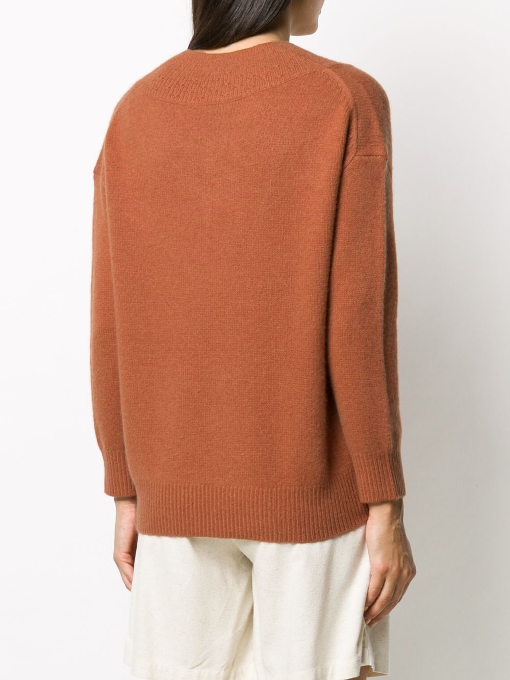 V-neck cashmere knit jumper - 4