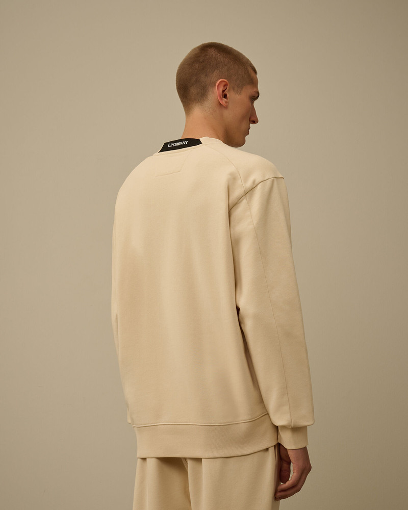 Diagonal Raised Fleece Crewneck Lens Sweatshirt 4