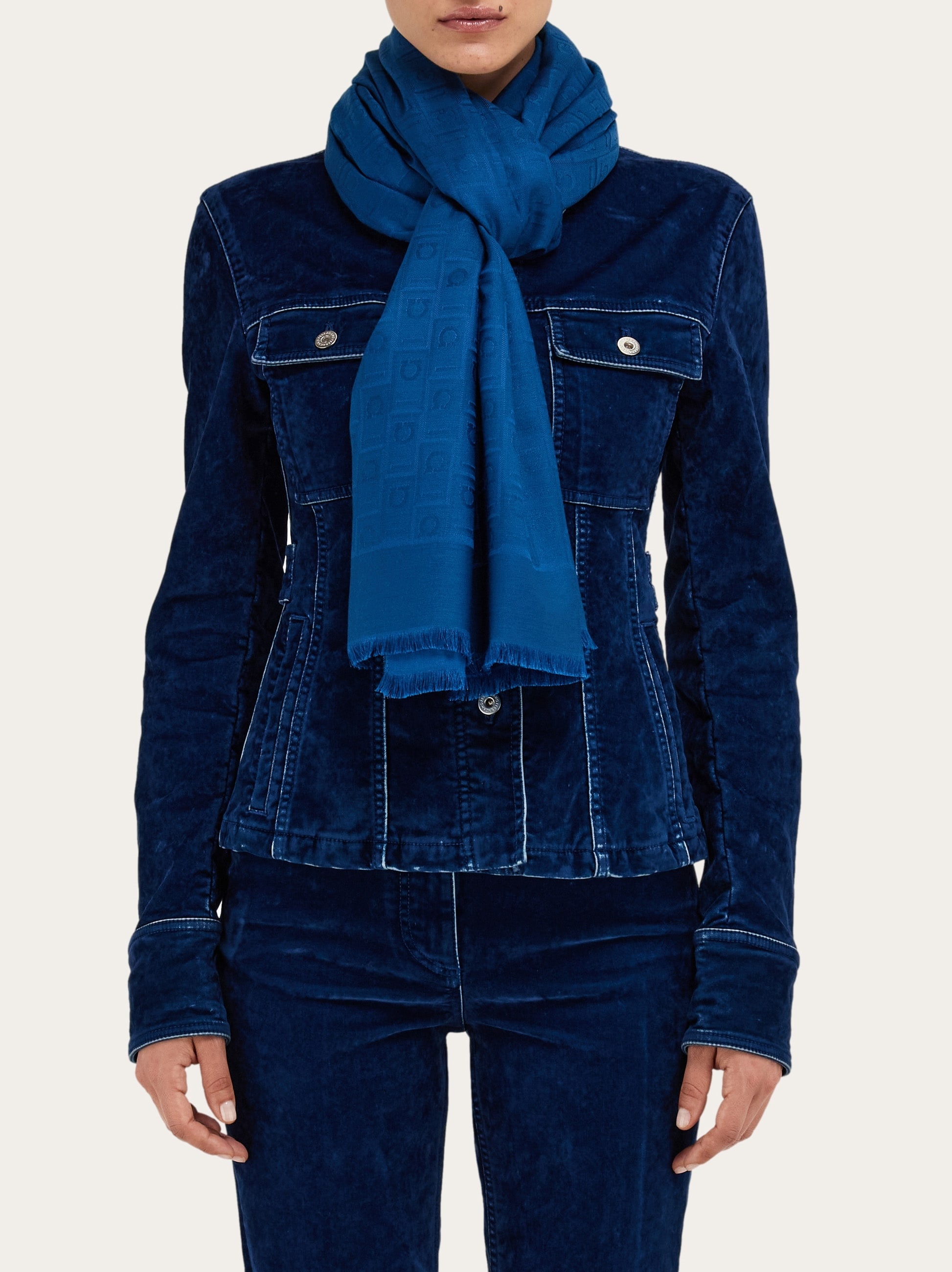 Ferragamo Monogram stole - 3
