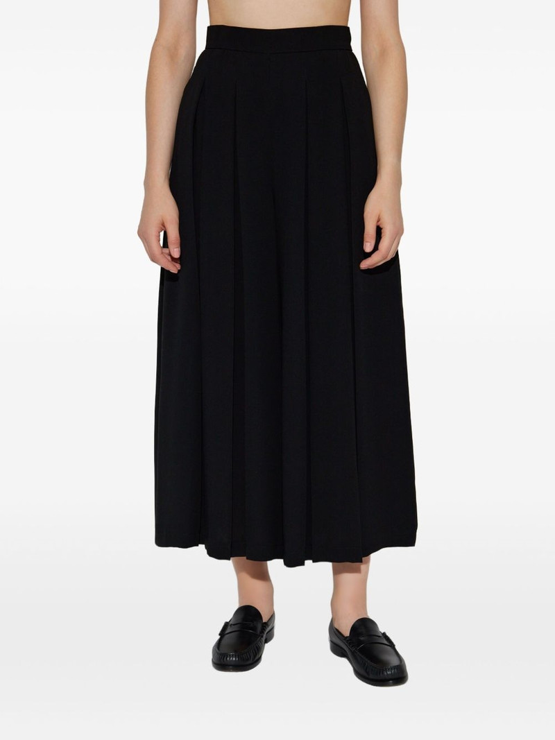pleated trousers 3