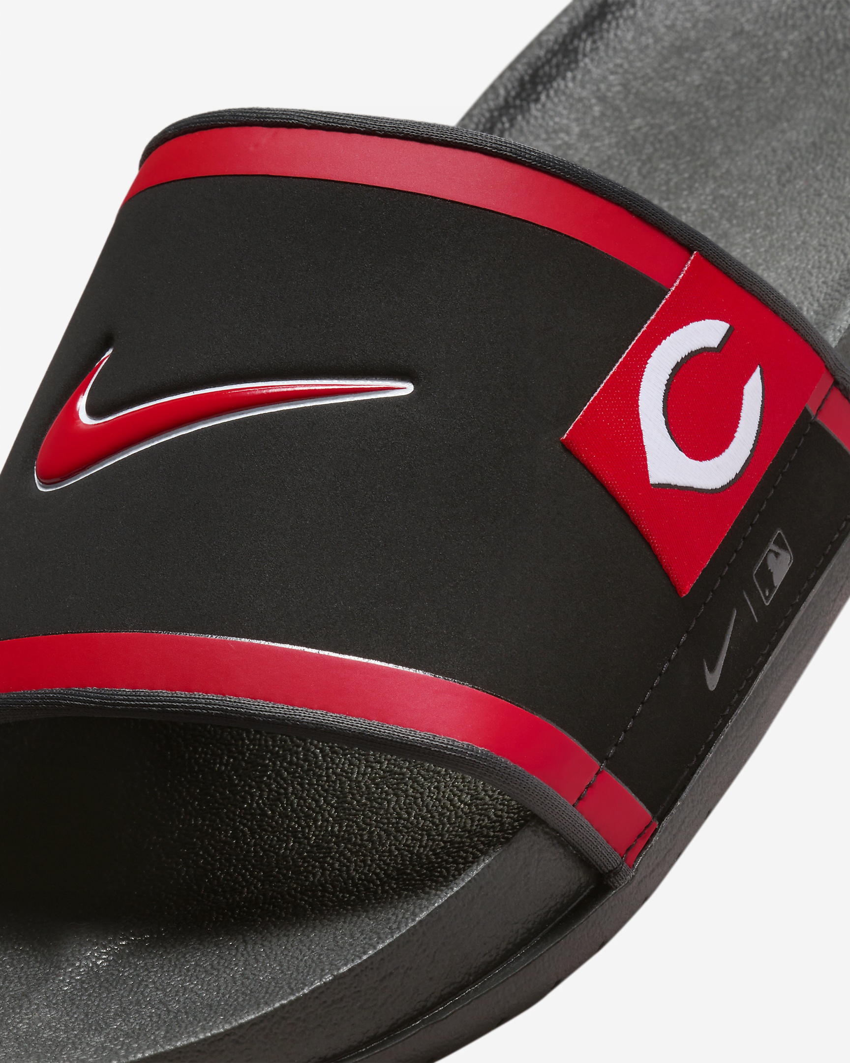 Nike Offcourt (Cincinnati Reds) Offcourt Slides - 6