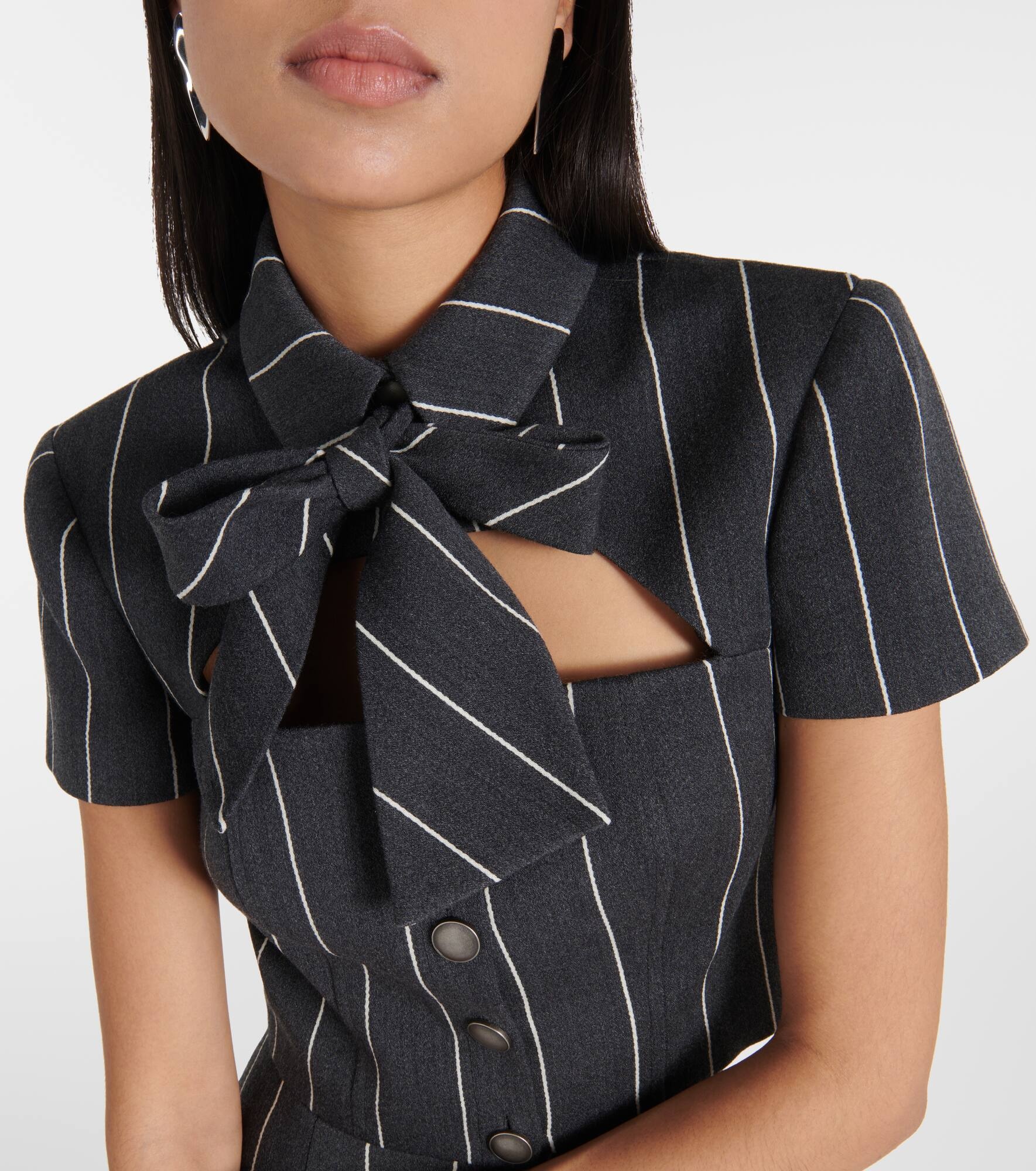 Pinstripe cropped wool-blend jacket - 4