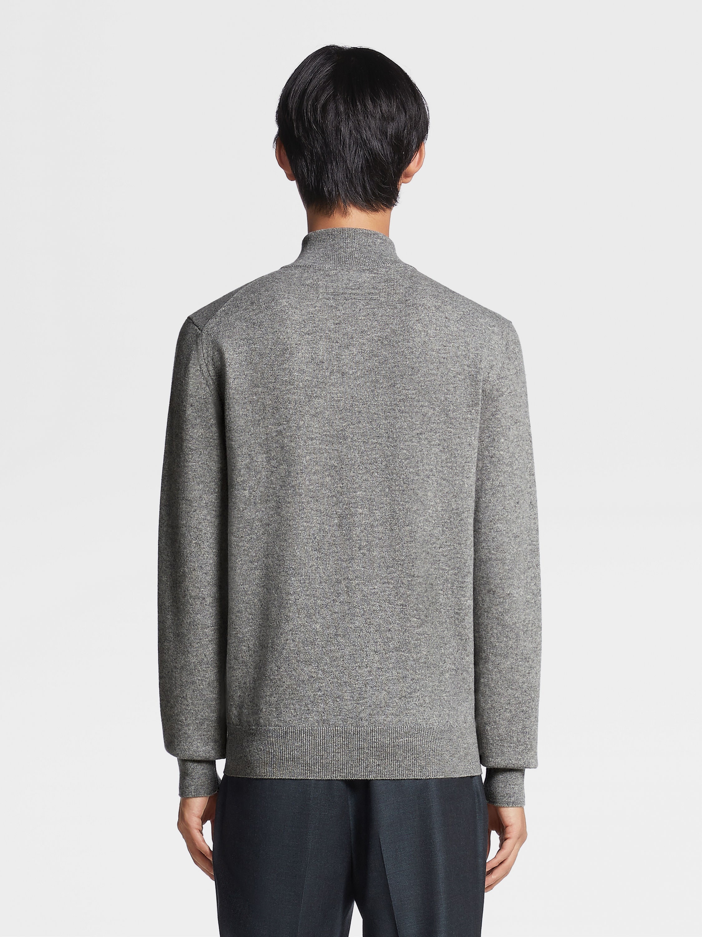 GREY MÉLANGE OASI CASHMERE ZIP MOCK NECK SWEATER - 3