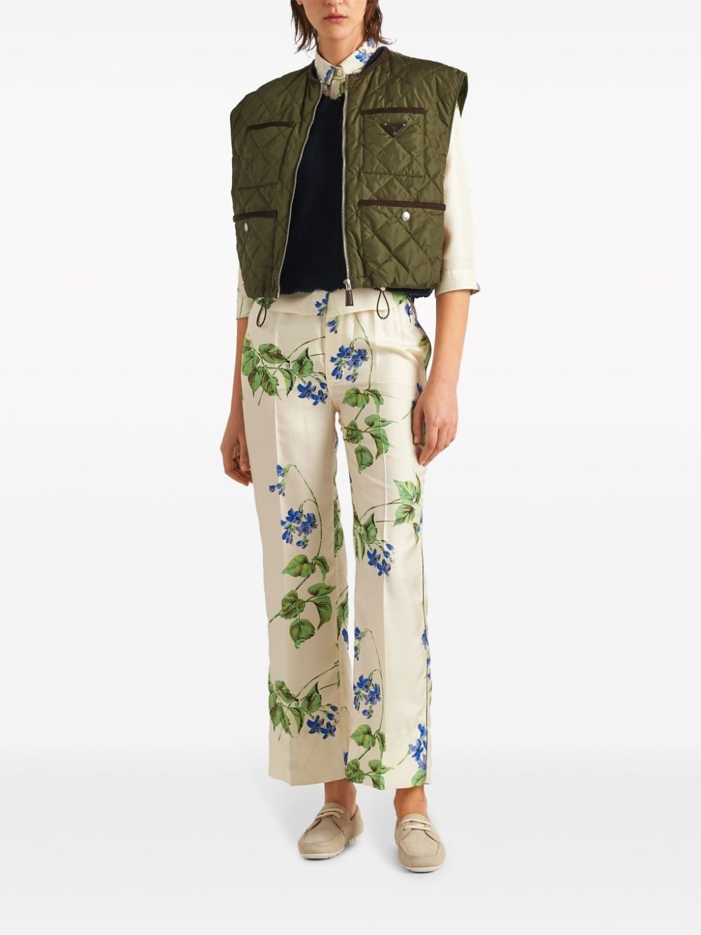 triangle-logo quilted gilet - 2