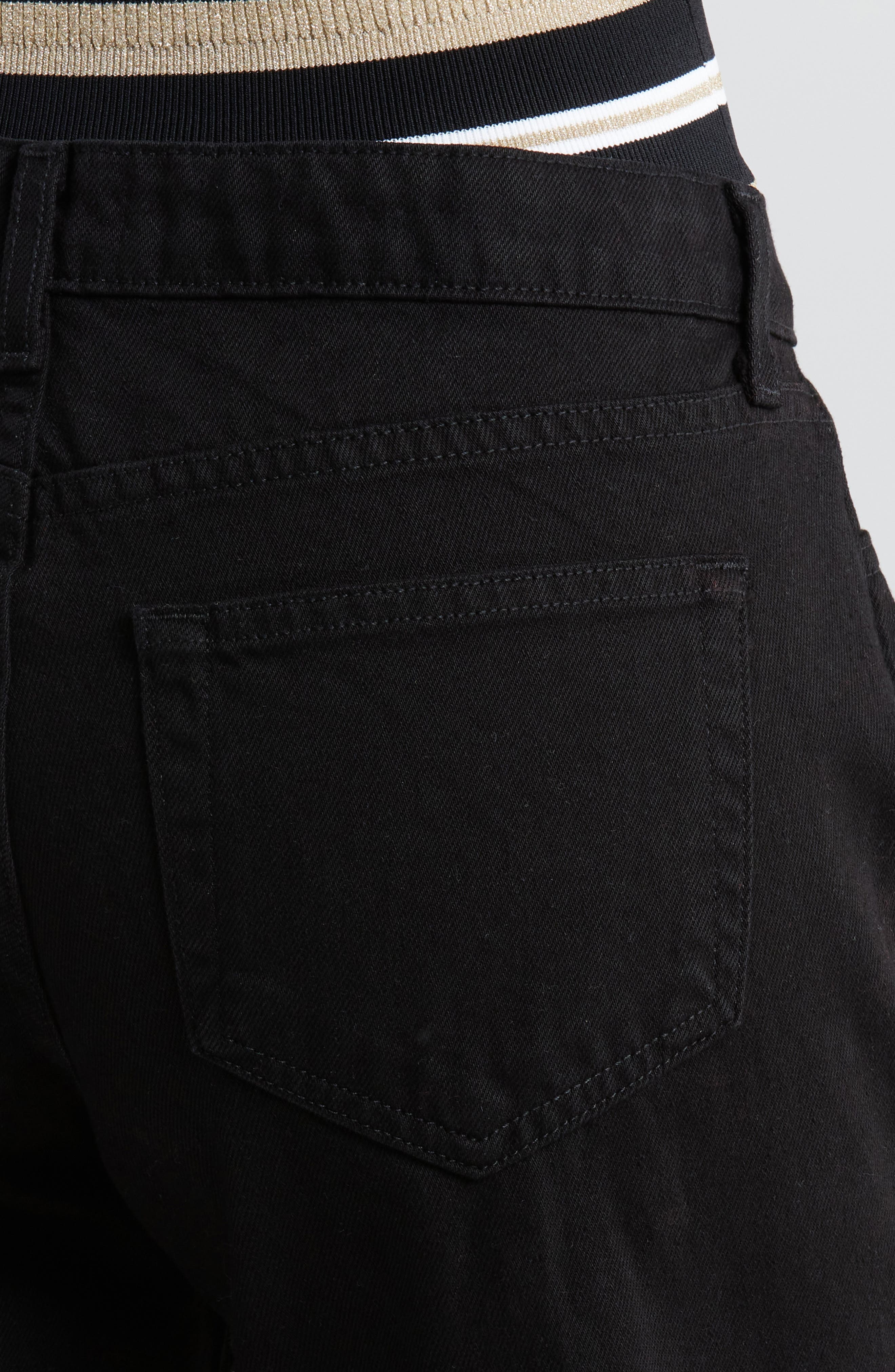 L'AGENCE Blaine Crop Stovepipe Jeans in Noir at Nordstrom - 4