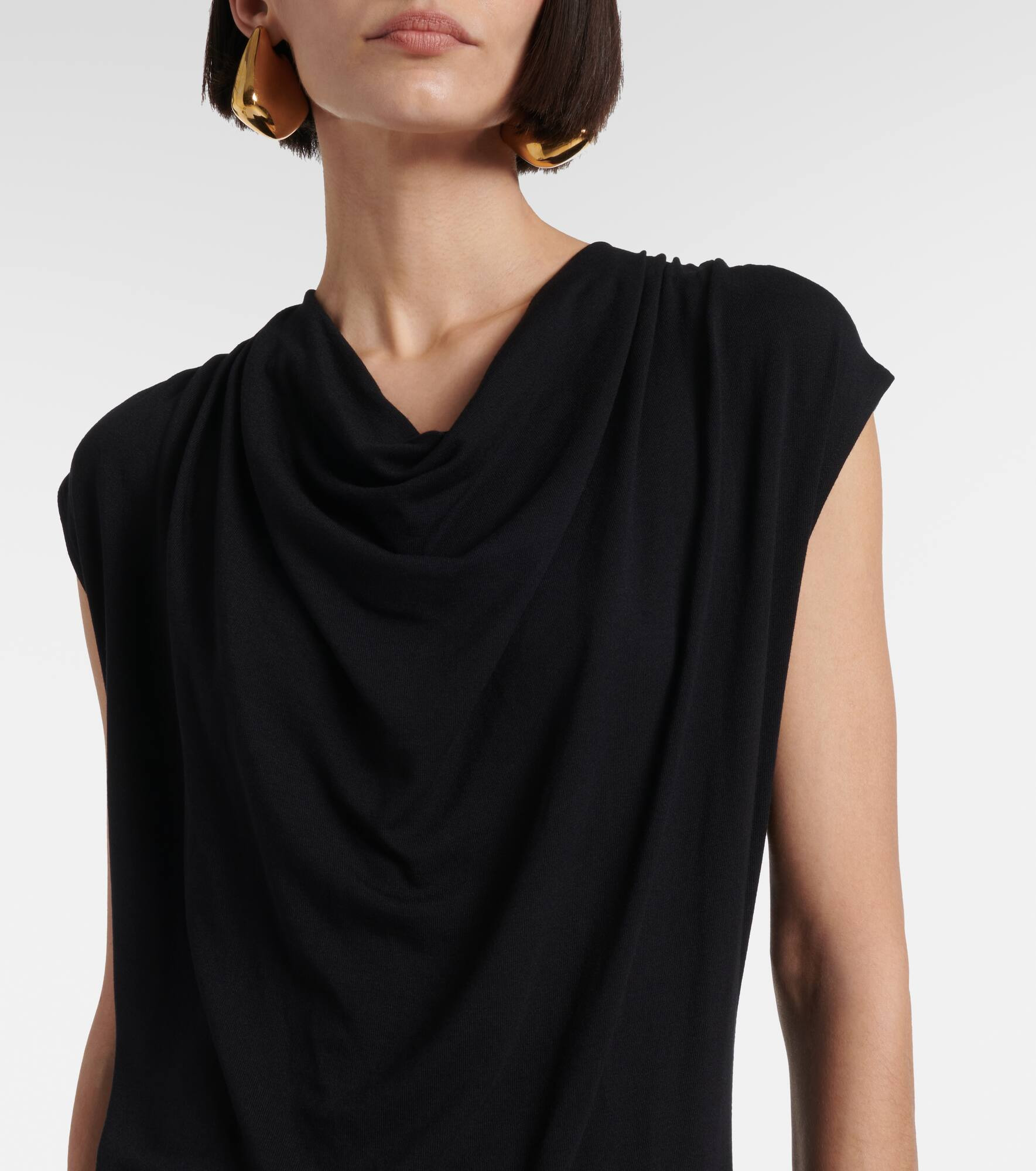 Sleeveless midi dress - 4