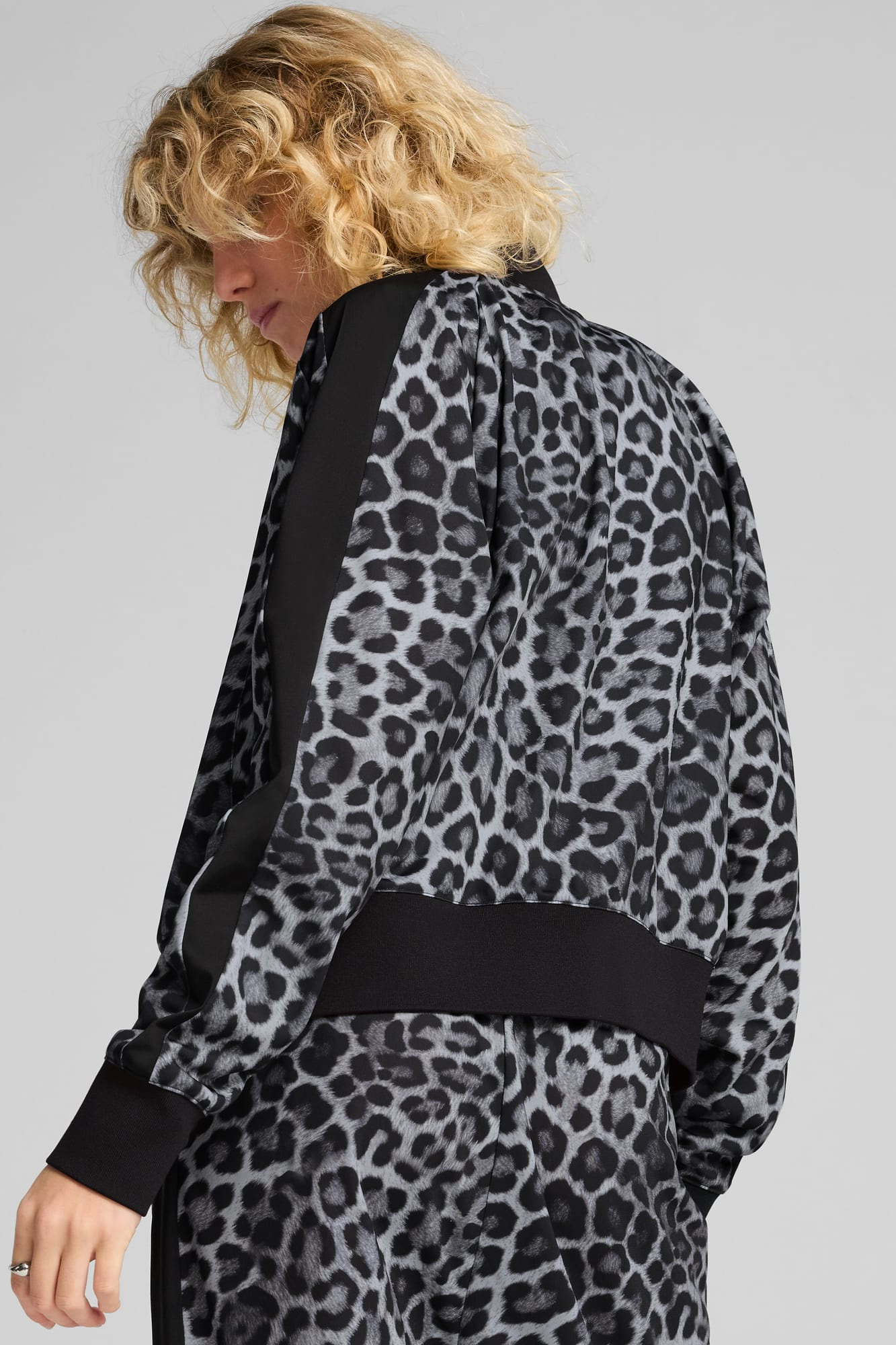 T7 LEO LUXE Women's All-Over Print Short Track Jacket - 6