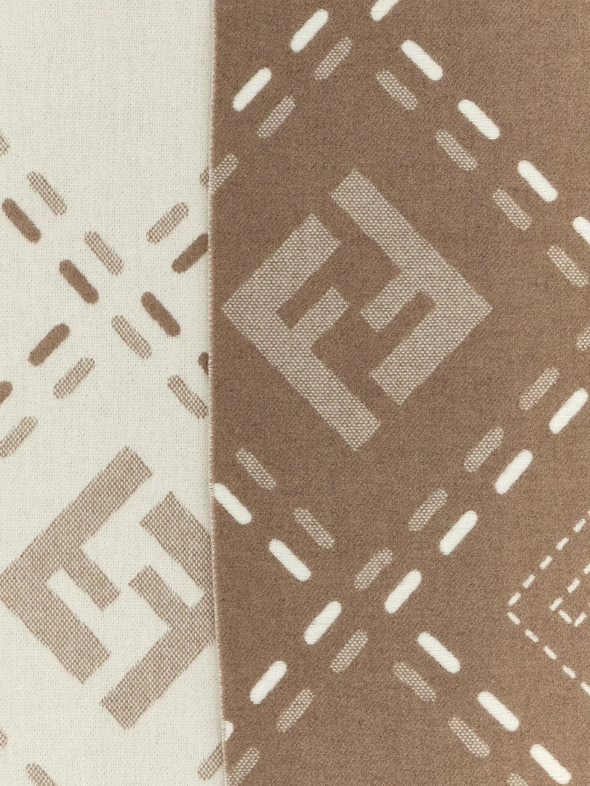 Fendi FF-logo Wool Scarf - 3