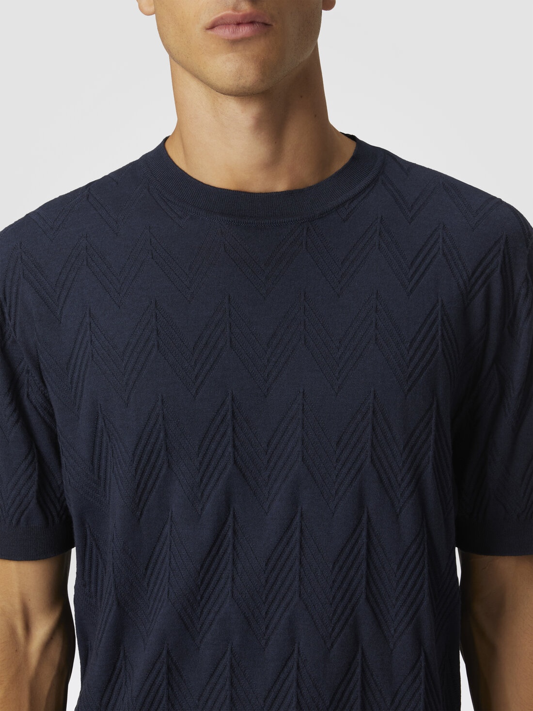 Cotton and silk knit crewneck T-shirt with 3D chevron - 5