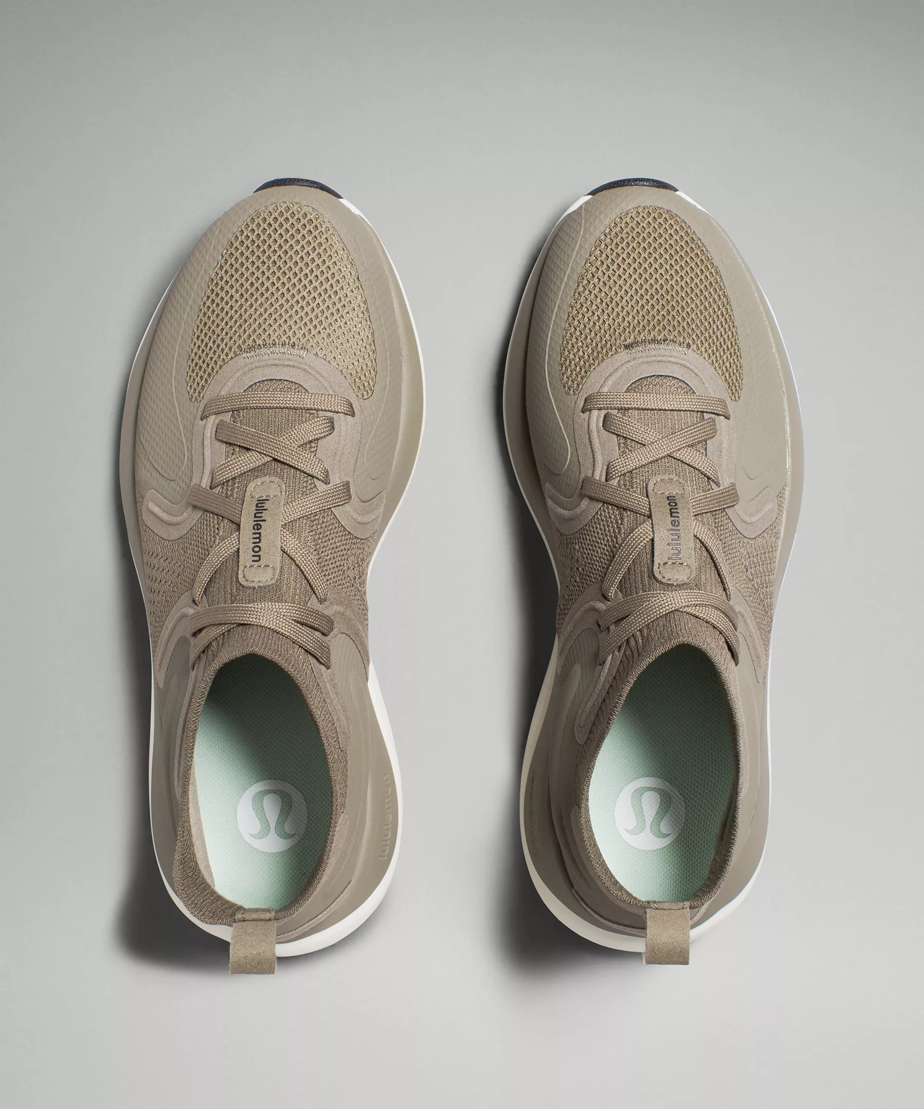 chargefeel 2 Mid Women's Workout Shoe - 5