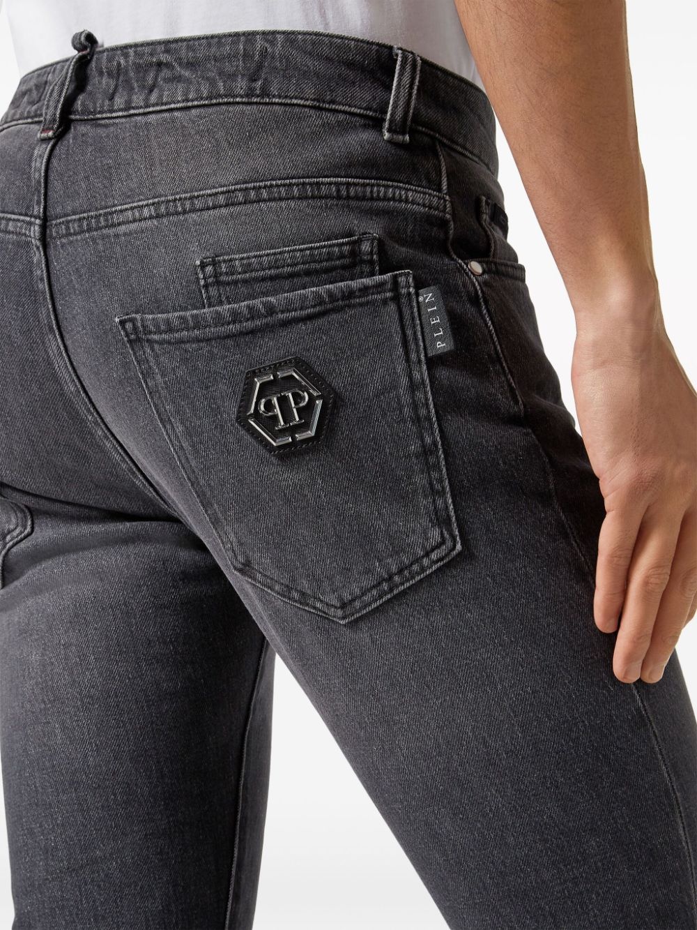 logo-patch straight-leg jeans - 4
