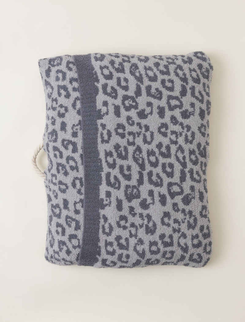 CozyChic® Barefoot in the Wild® Pet Bed 1