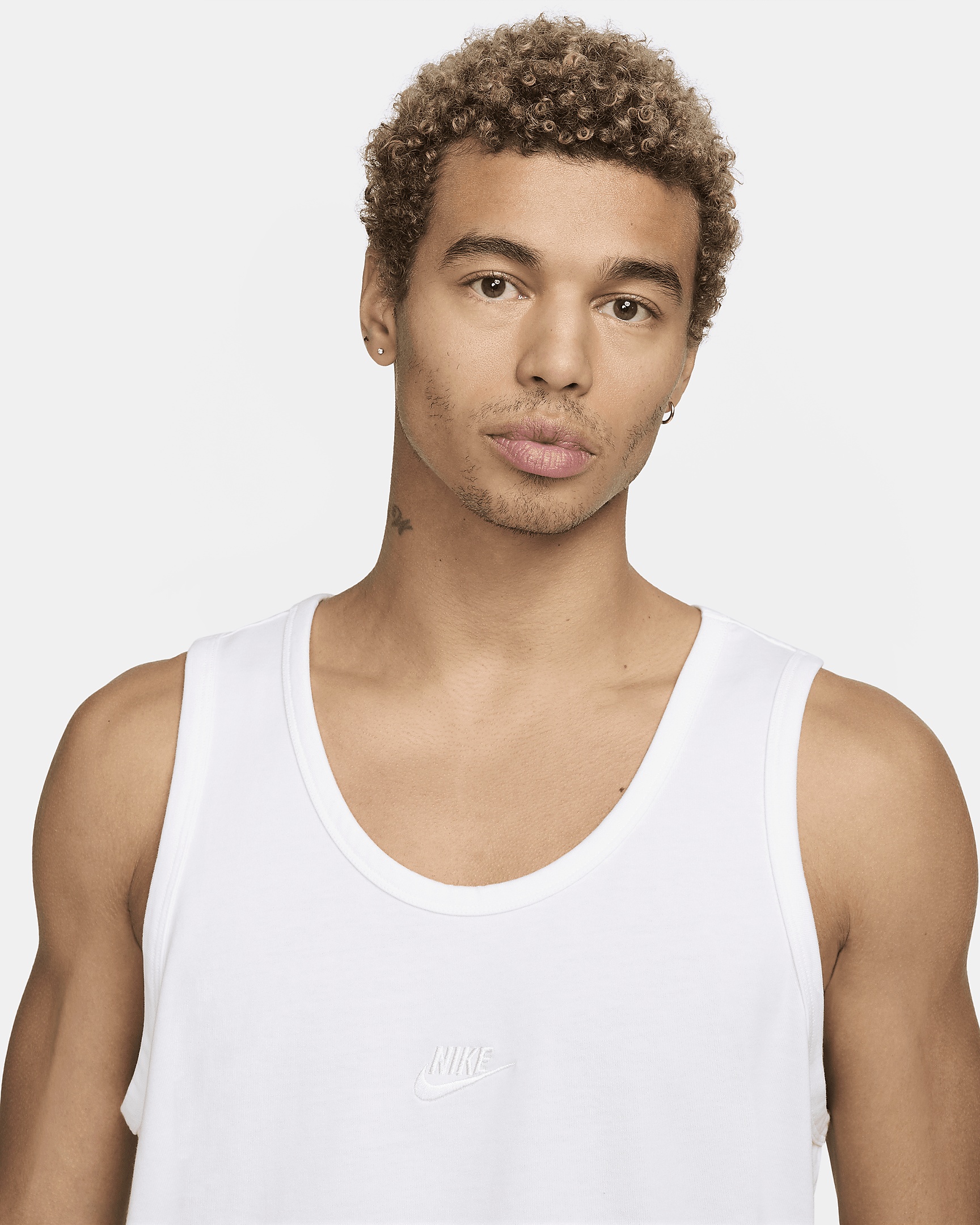 Nike Sportswear Premium Essentials Men's Tank - 3