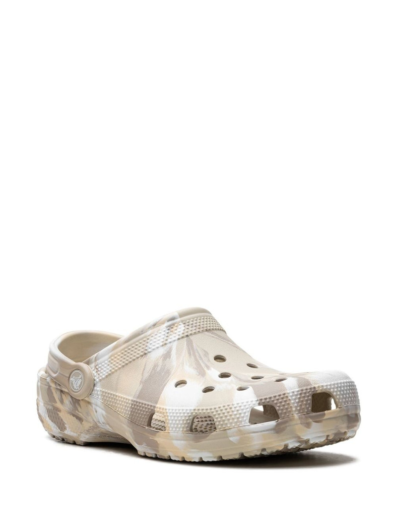 crocs Classic Marble clogs outlook