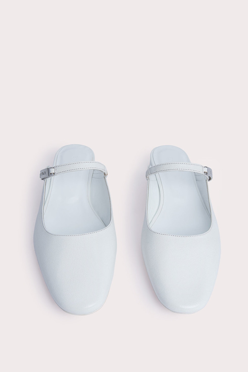 Etta White Grained Leather 7