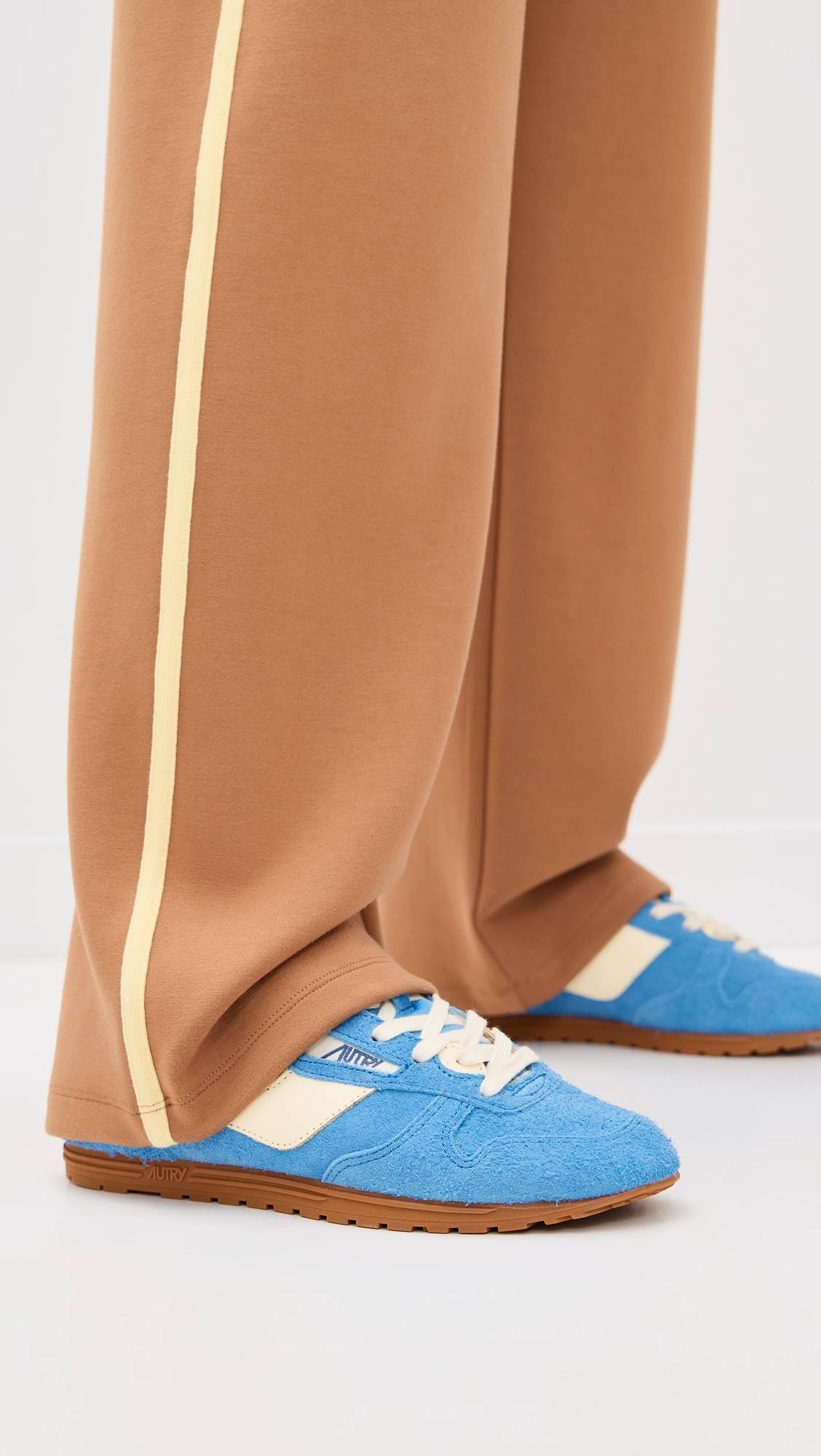 Windspin Sneakers - 2
