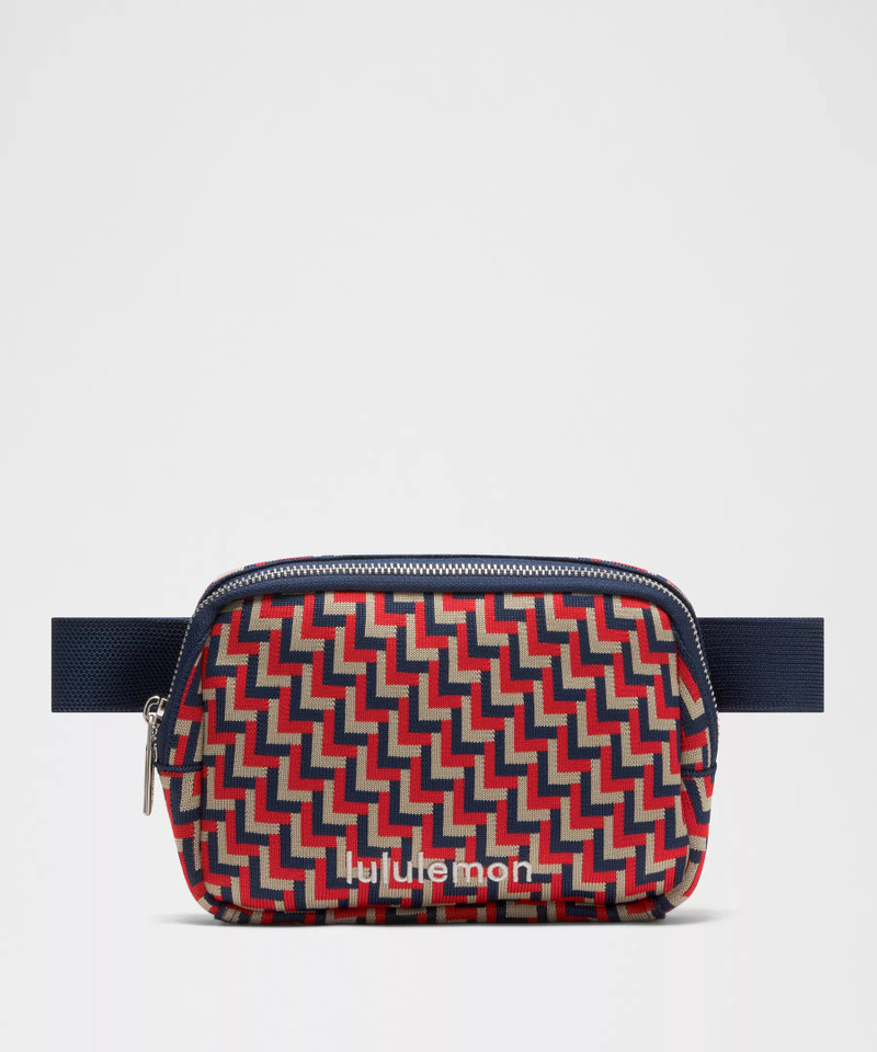 Everywhere Belt Bag 1L *L Monogram Knit 1