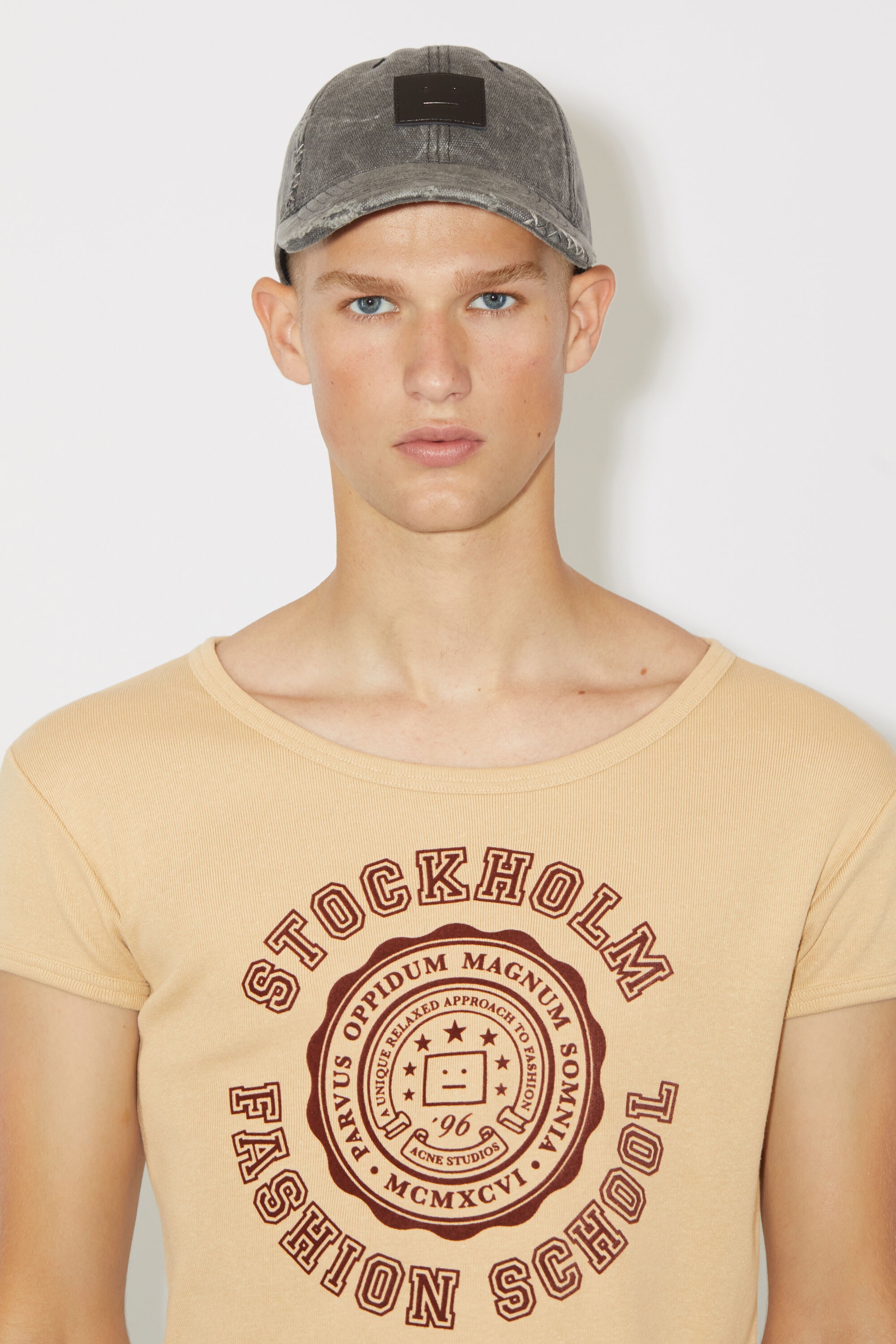 Logo t-shirt - Fitted fit - Biscuit beige - 4