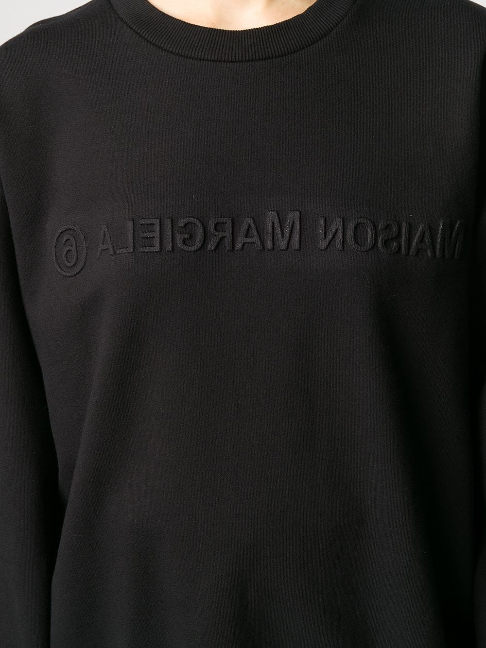 embossed logo sweatshirt - 5