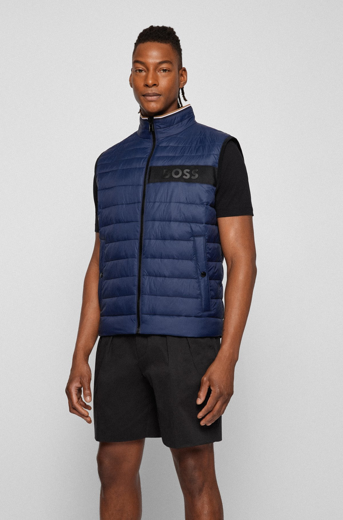 WATER-REPELLENT GILET WITH 3D-LOGO TAPE - 2