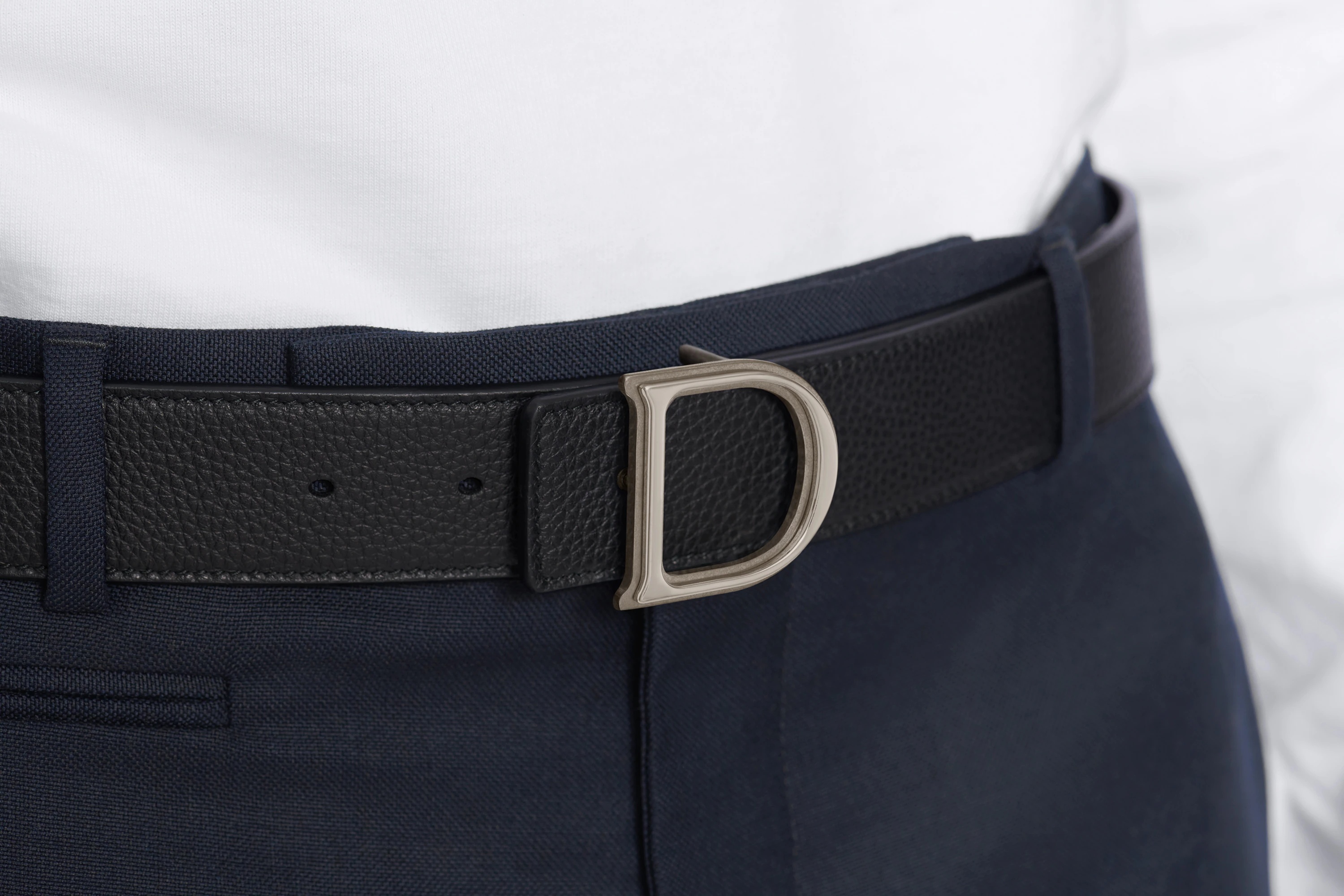 'D' Belt Buckle - 5