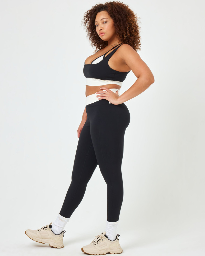 L*SPACE Division Legging outlook