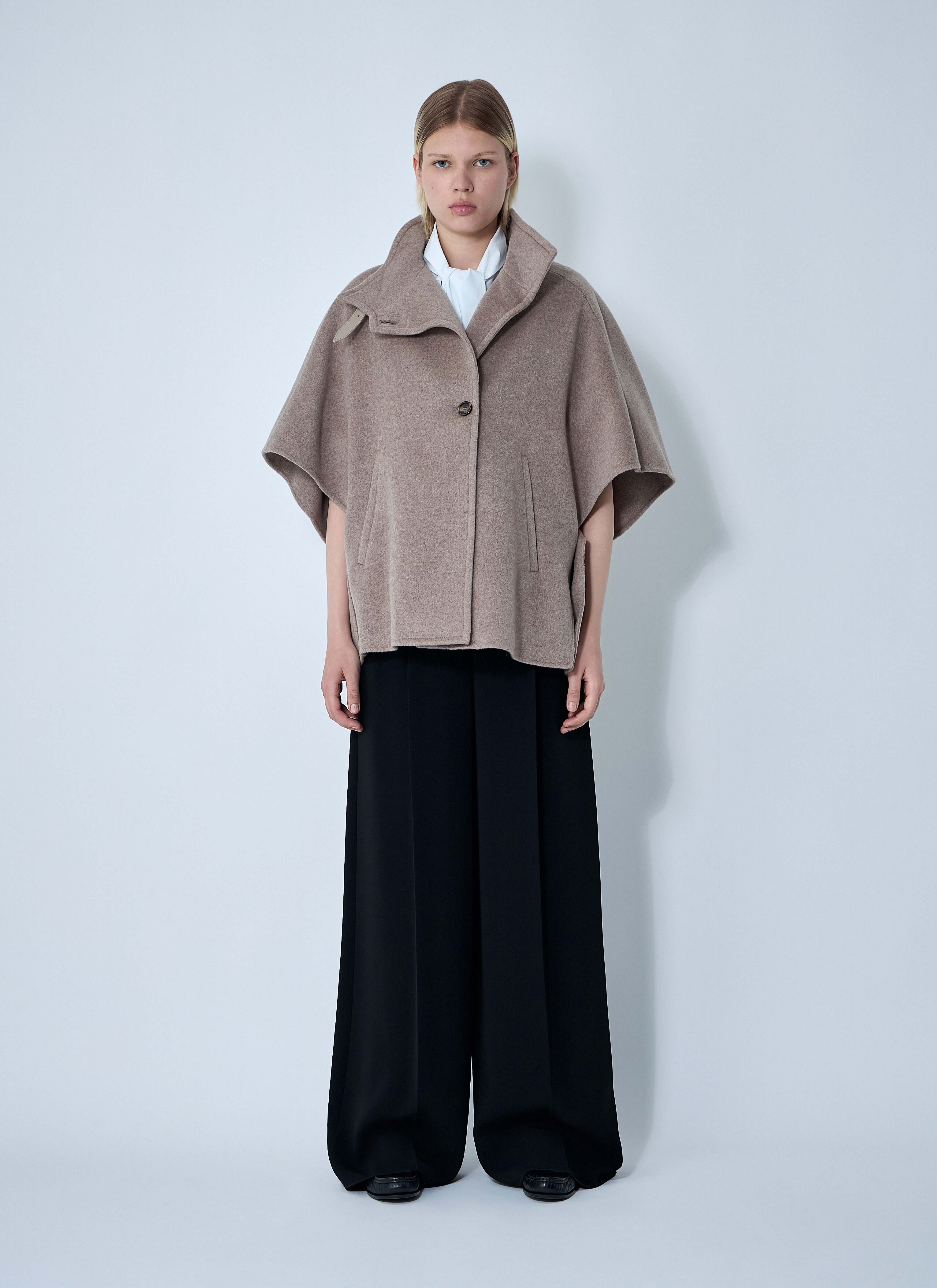 Cashmere Logo Motif Poncho - 2