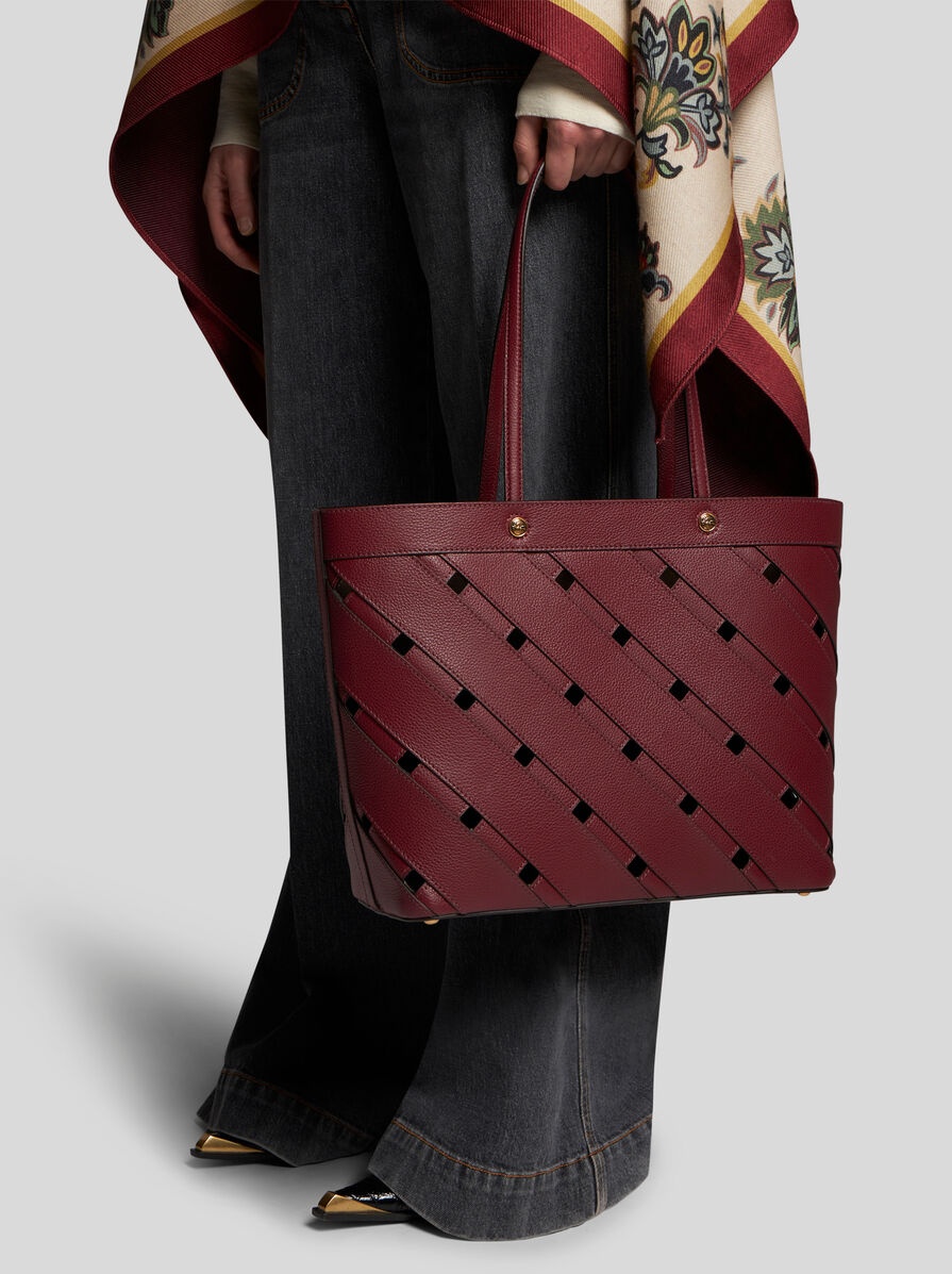 MEDIUM TOTE BAG WITH CUT-OUTS - 2
