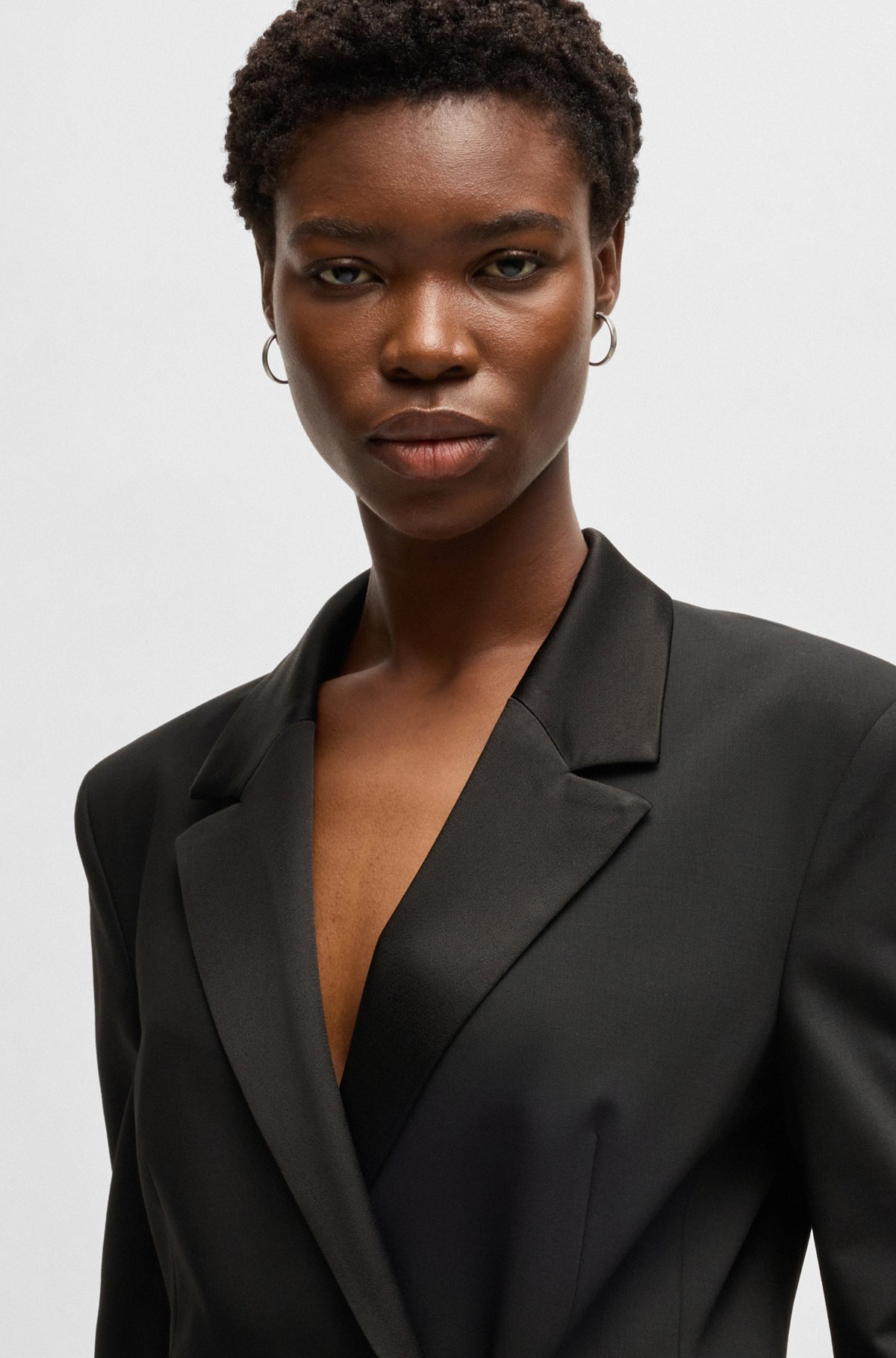TUXEDO-STYLE DRESS WITH WRAP FRONT - 5
