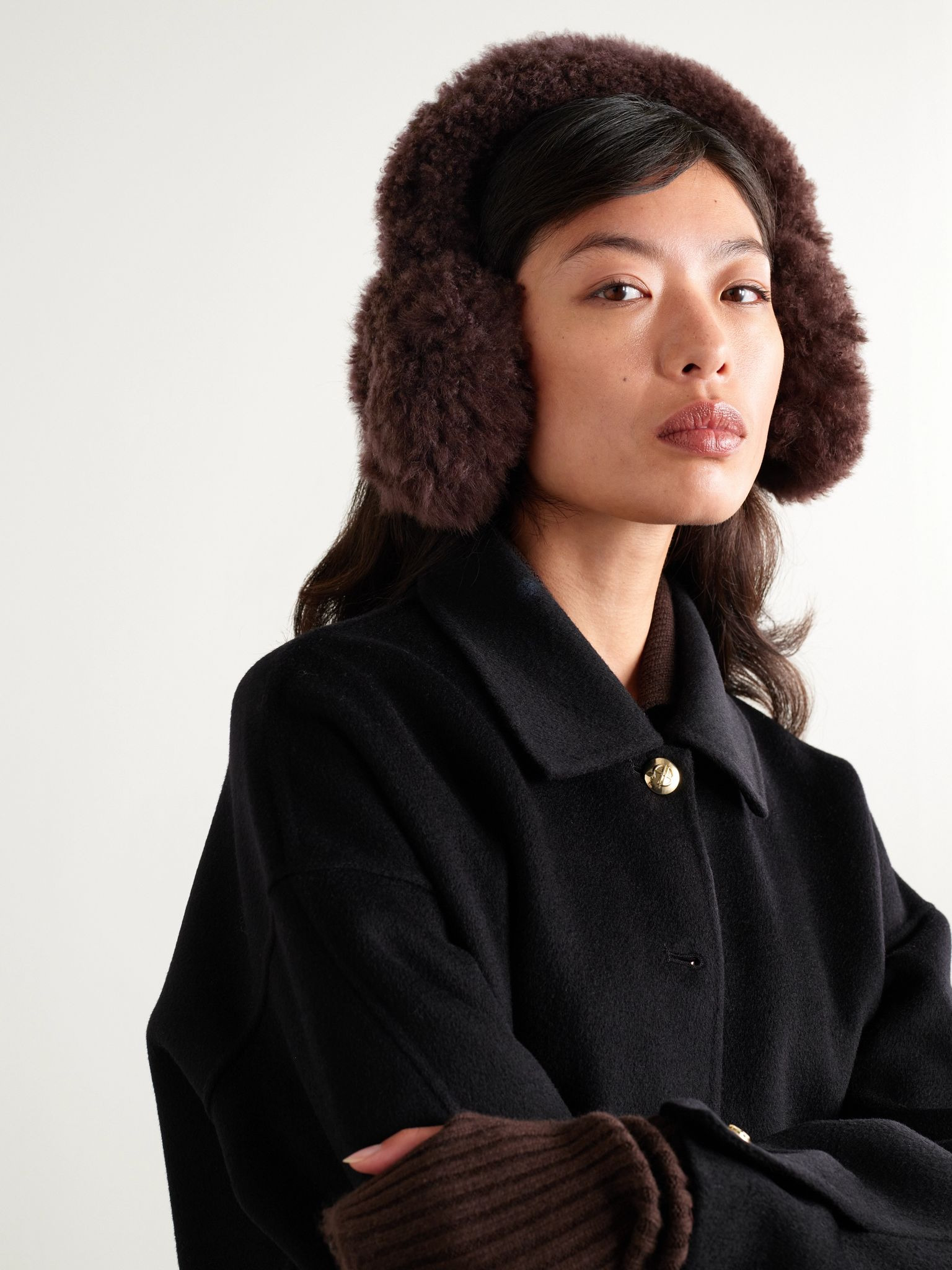 Wool-trimmed shearling earmuffs Brown - 2