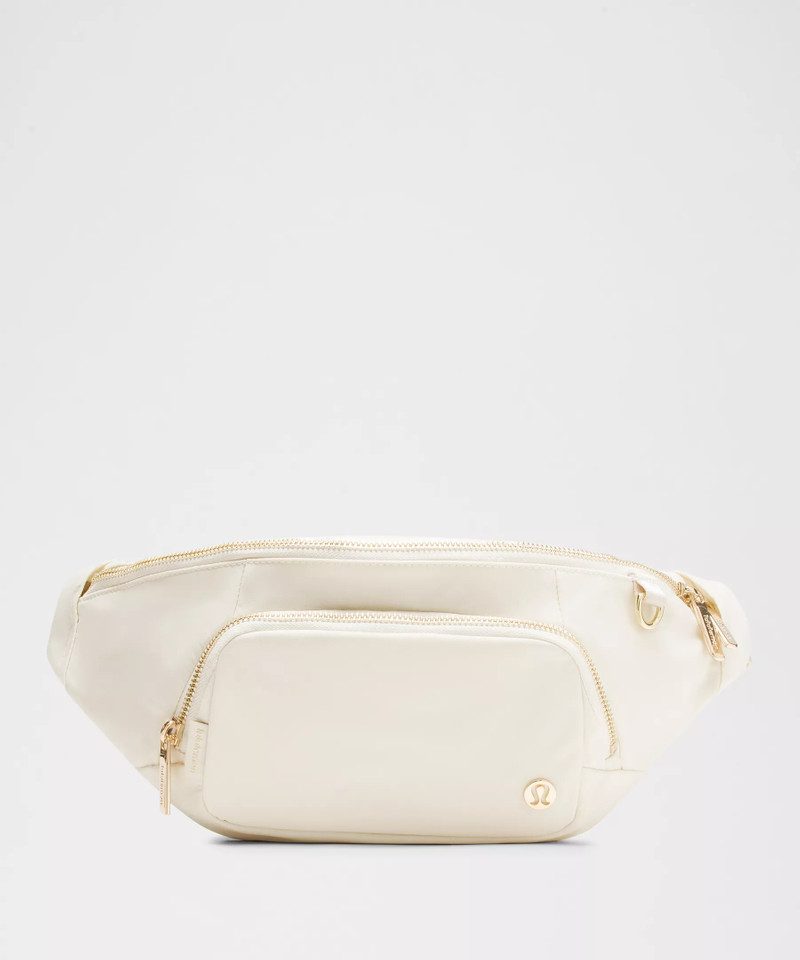 Everywhere Belt Bag Extra Large 4L *Metal 1