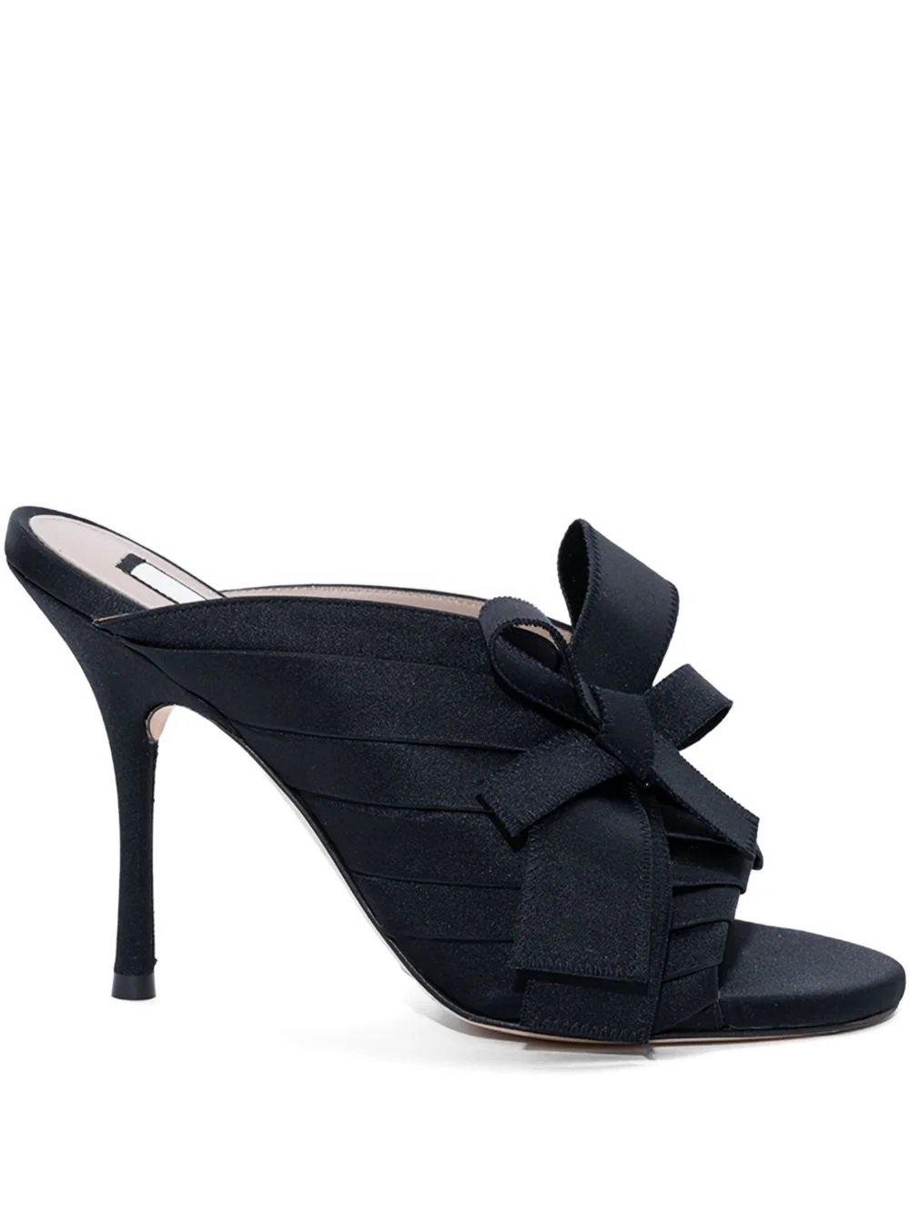 bow pumps - 1