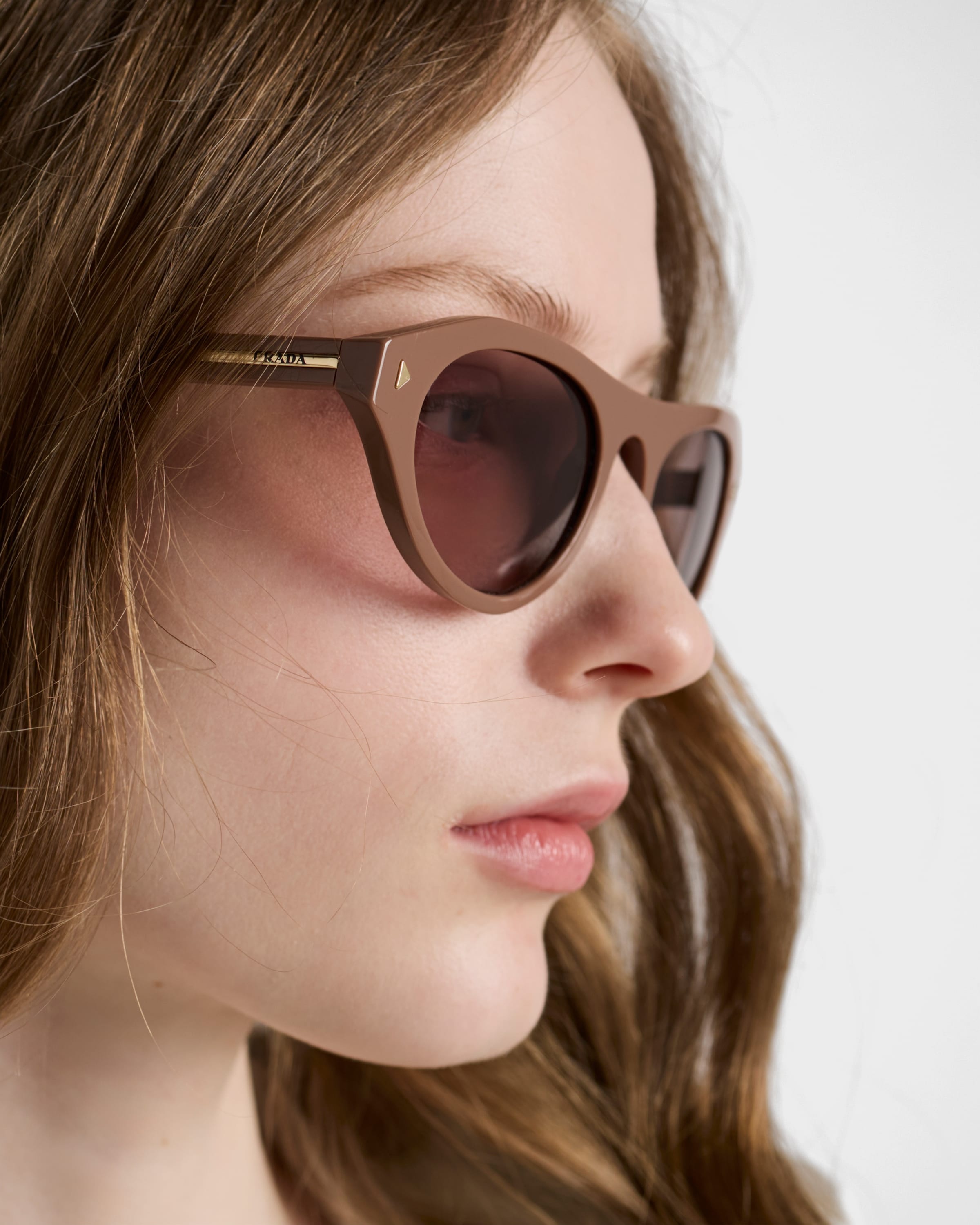 Prada sunglasses with the iconic metal plaque - 2