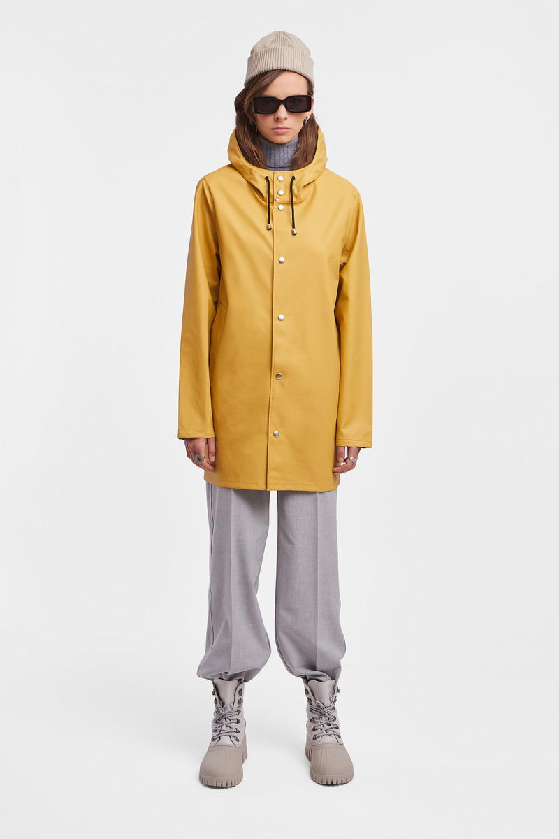 Stutterheim Stockholm Lightweight Women Raincoat Chai outlook