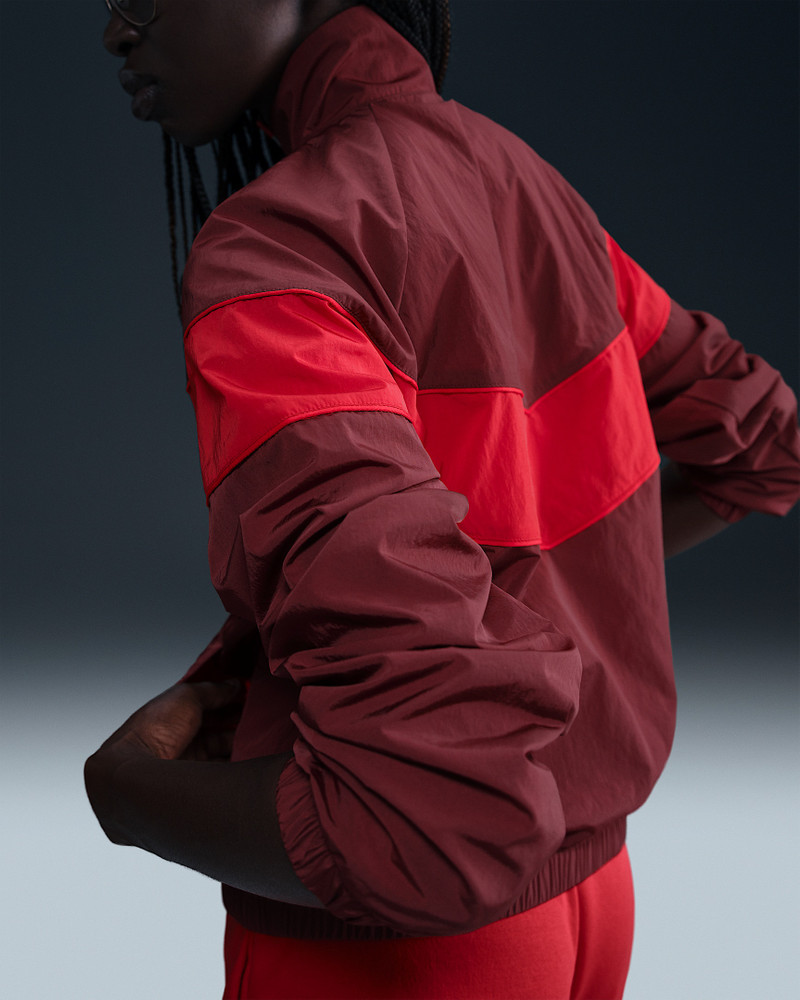 Nike Nike Windrunner Women's Loose UV Woven Full-Zip Jacket outlook