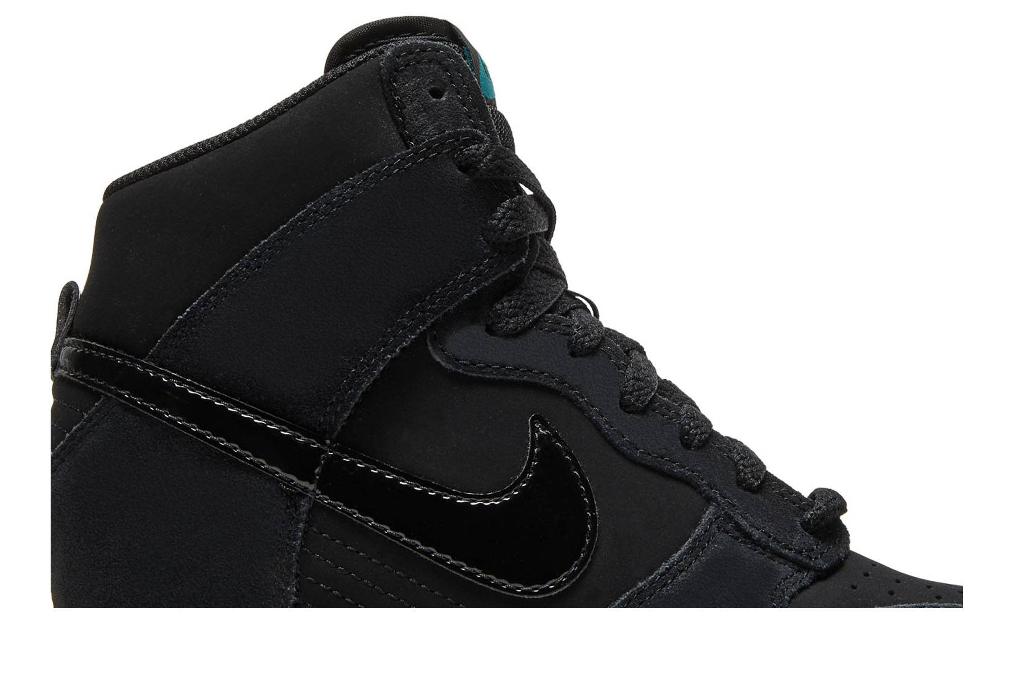 Wmns Dunk Sky Hi Essential 'Black Gum' - 2