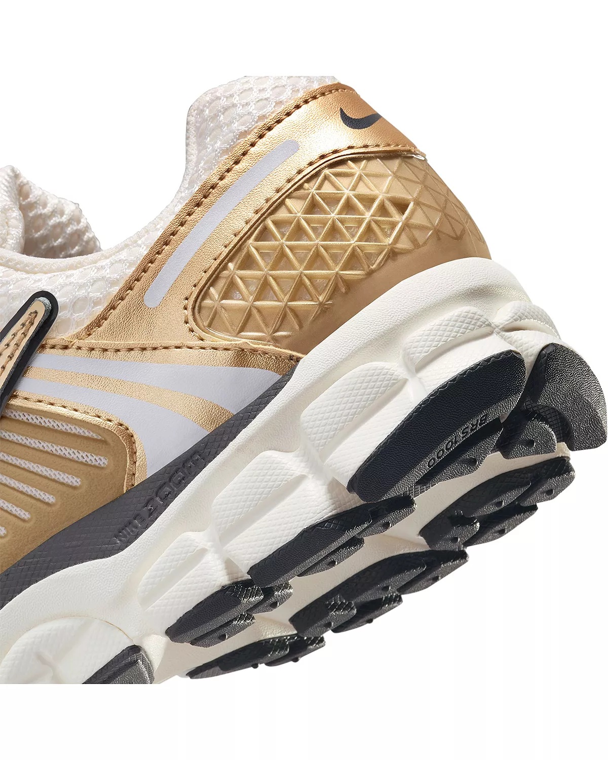 Women's Zoom Vomero 5 Sneakers - 9