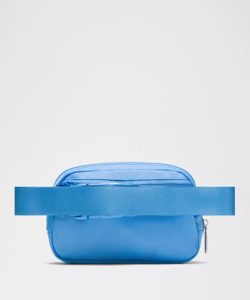 Everywhere Belt Bag with Long Strap 1L 3