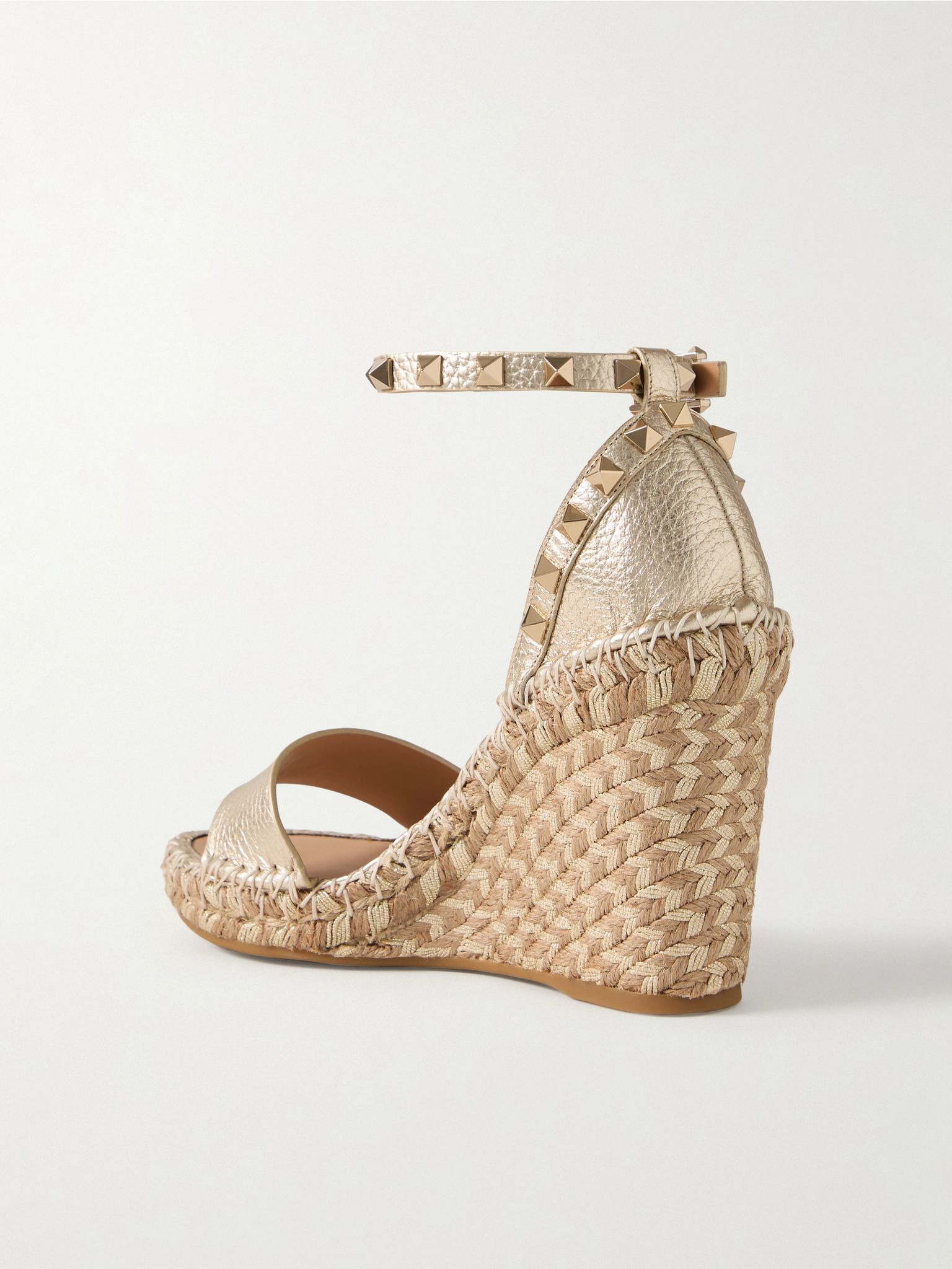 Rockstud 105 metallic textured-leather espadrille wedge sandals Gold - 3