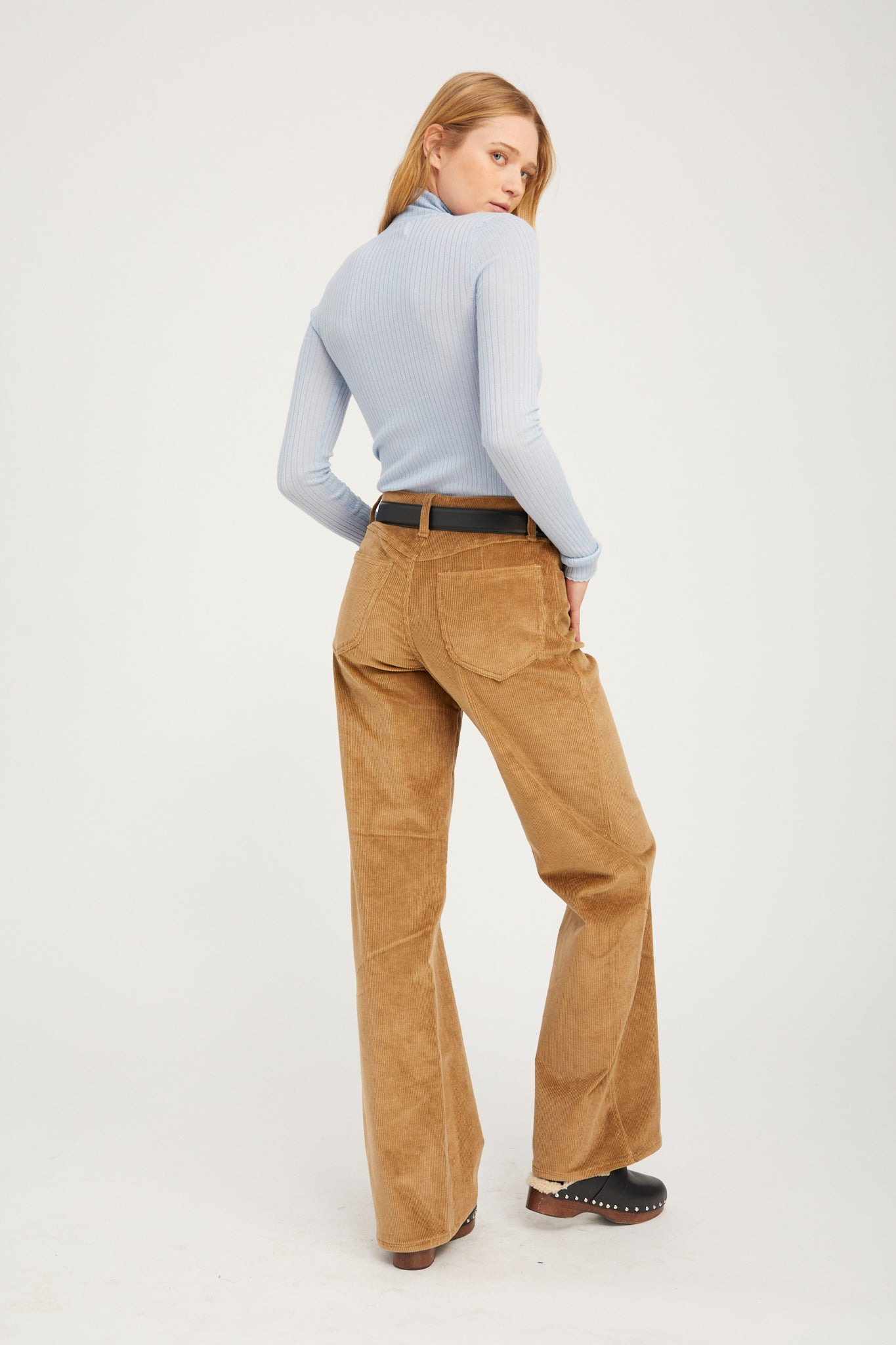 BABY BLUE CASHMERE MOCK NECK - 5