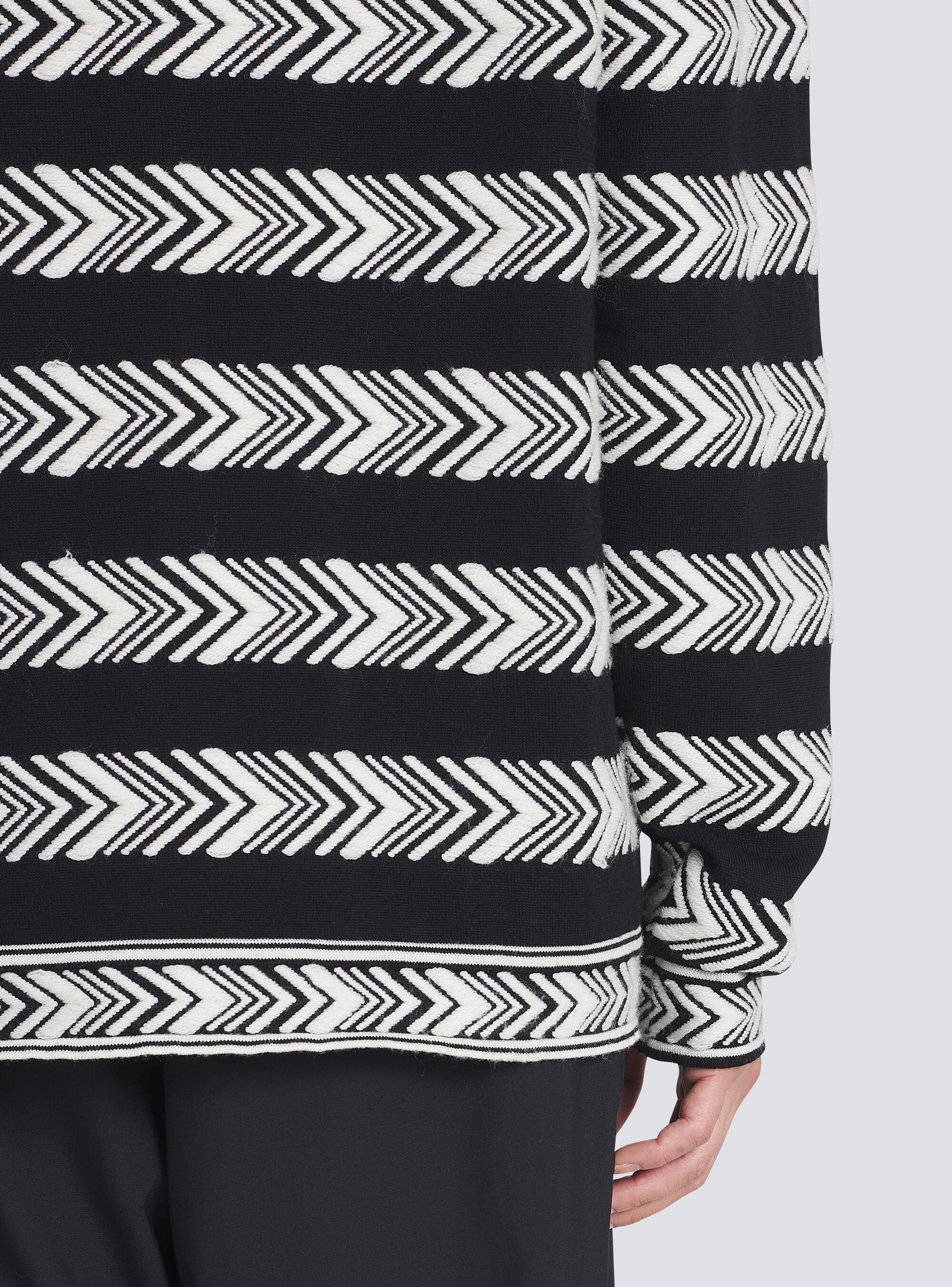 Chevron wool sweater - 8