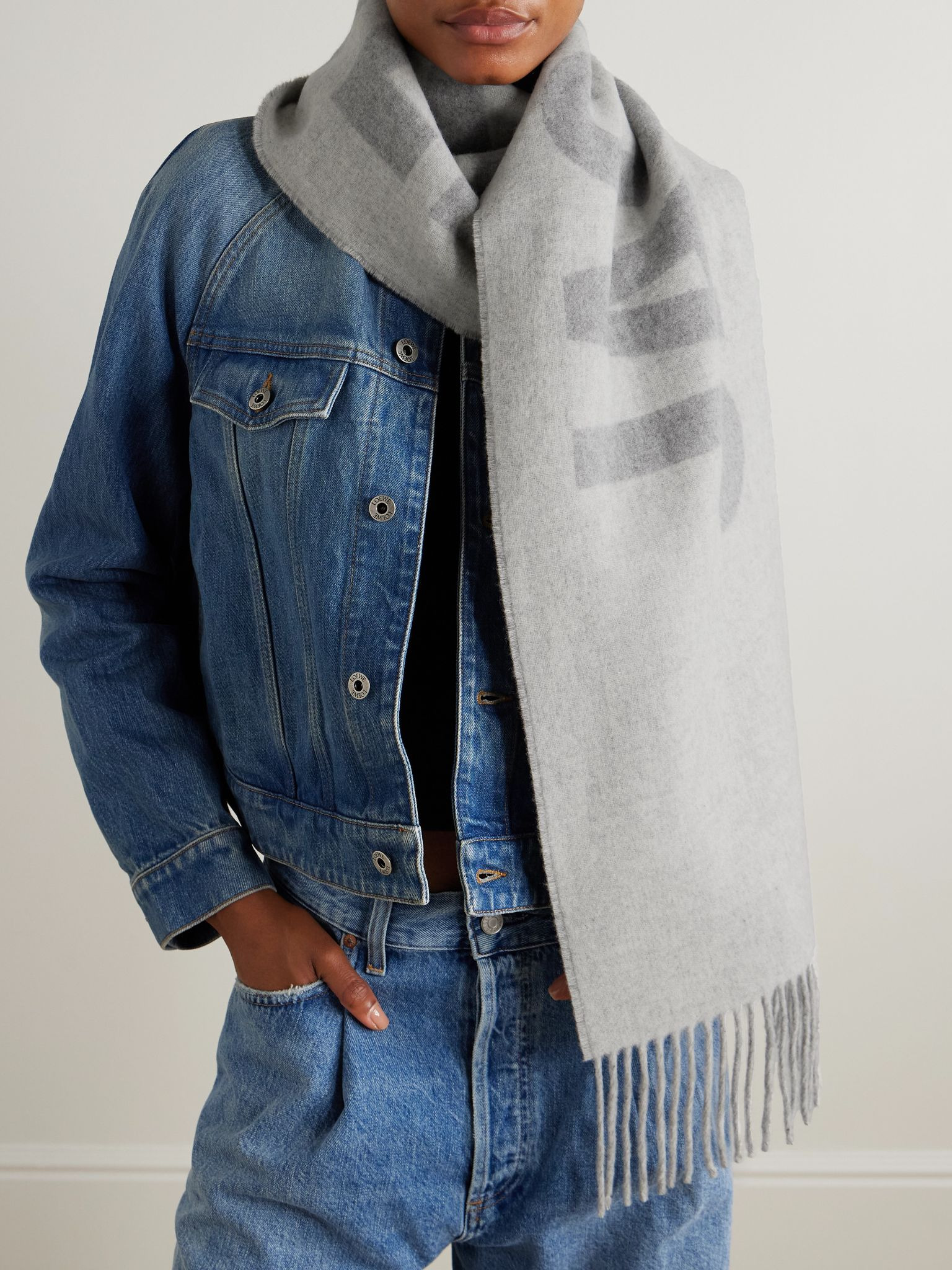 Fringed wool-jacquard scarf Gray - 2