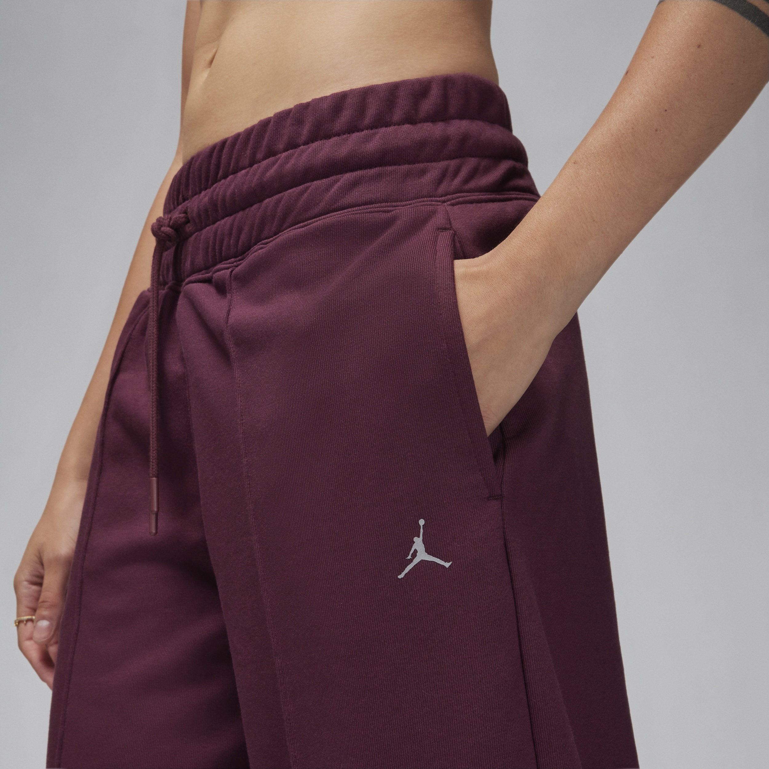 Women's Jordan Sport Graphic Fleece Pants - 3