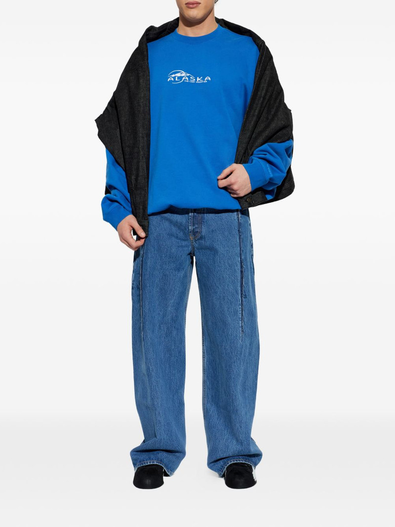 VETEMENTS slogan-embroidered sweatshirt outlook