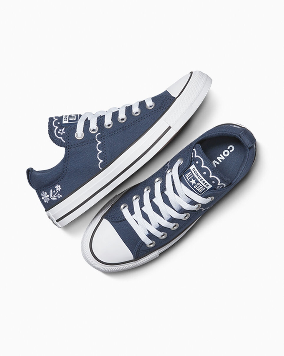 Chuck Taylor All Star Madison Embroidered Flowers - 5