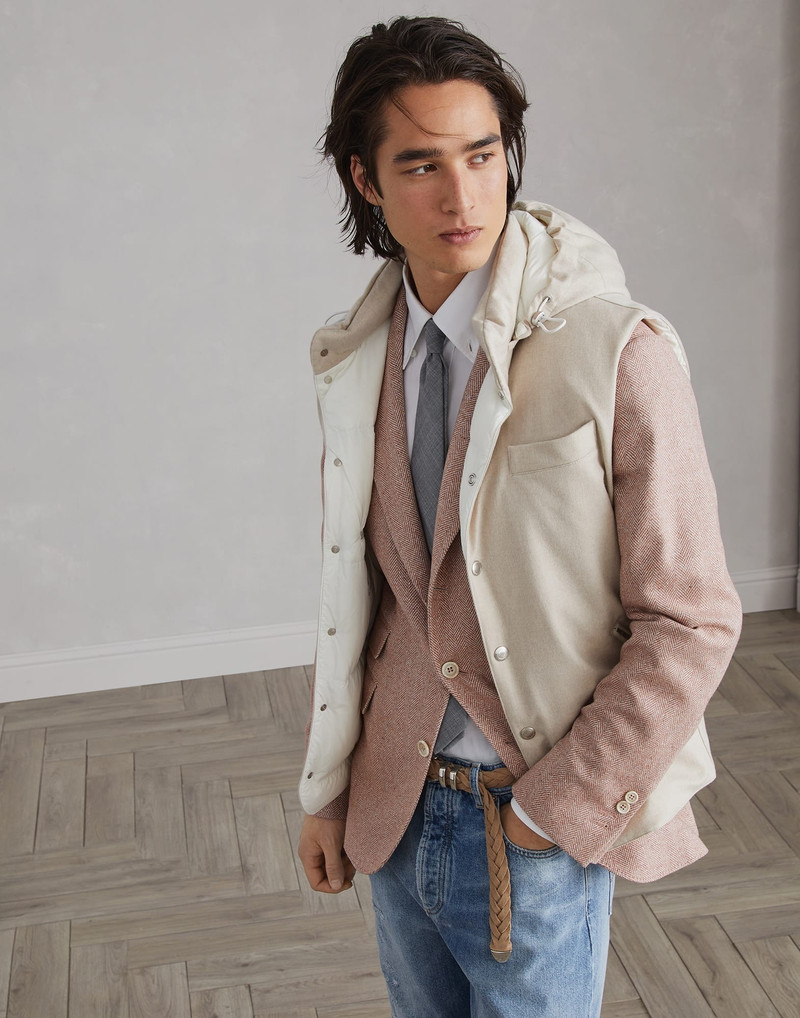 Bonded wool flannel down vest with detachable hood 4